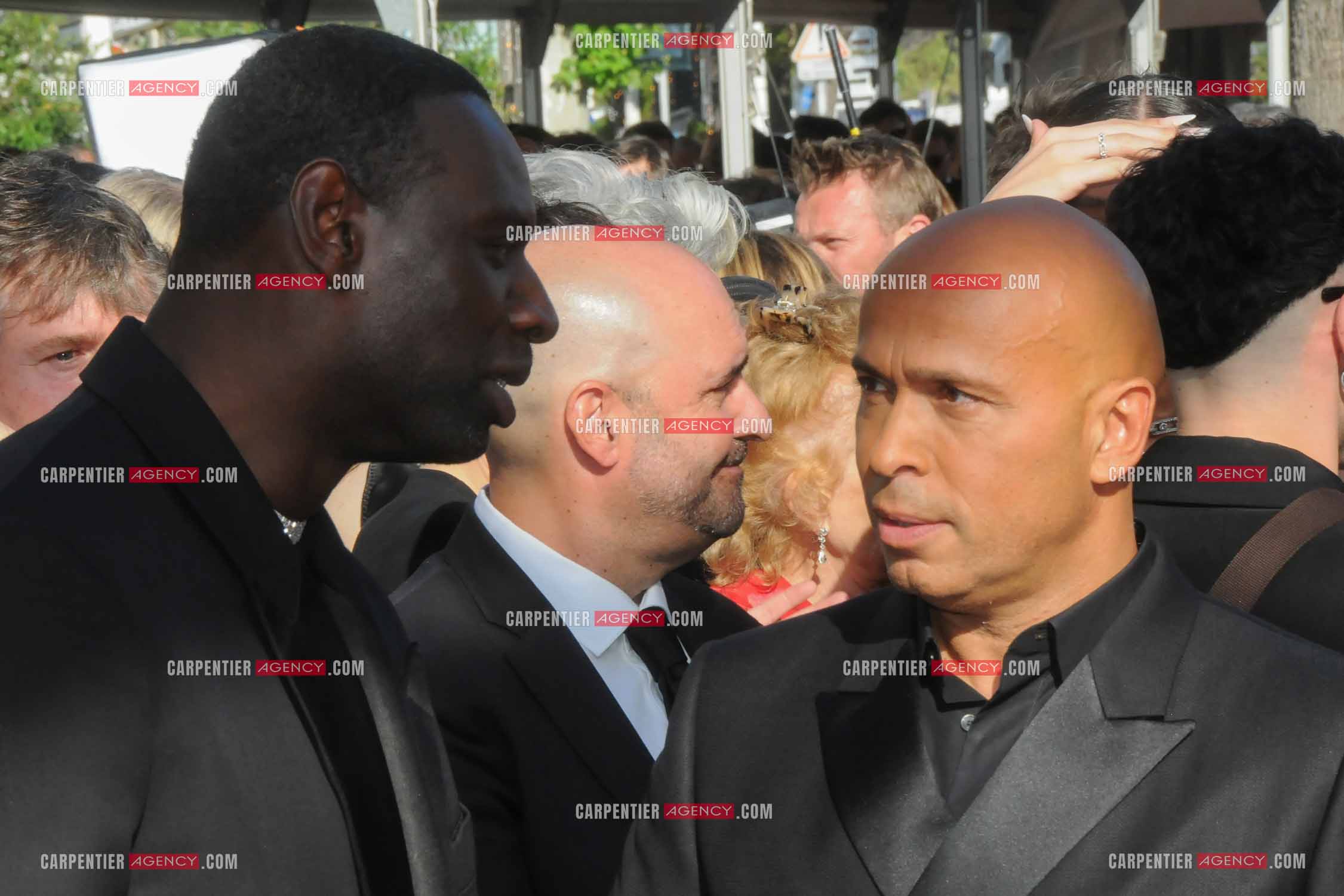 Ouverture du  77ème Festival de Cannes du 14 au 25 mai 2024. Montée des marches du film “ Emilia Perez “. Omar Sy et Eric Judor.