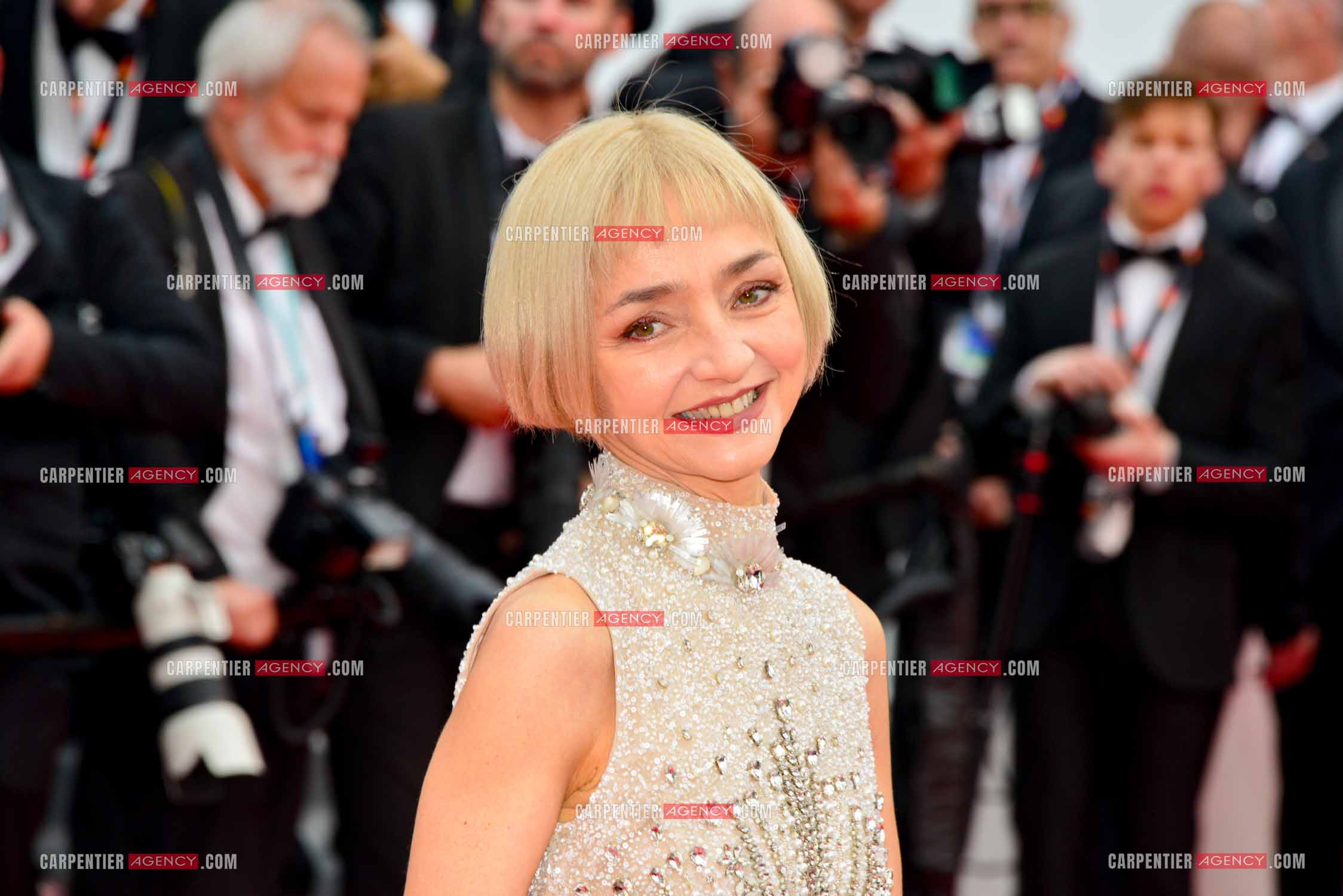Festival de Cannes 2023. 76e édition, du 16 au 27 mai 2023 au Palais des festivals, à Cannes. L'actrice portugaise  Maria de Medeiros assiste à la cérémonie d'ouverture et à la projection du film “ Jeanne du Barry “.