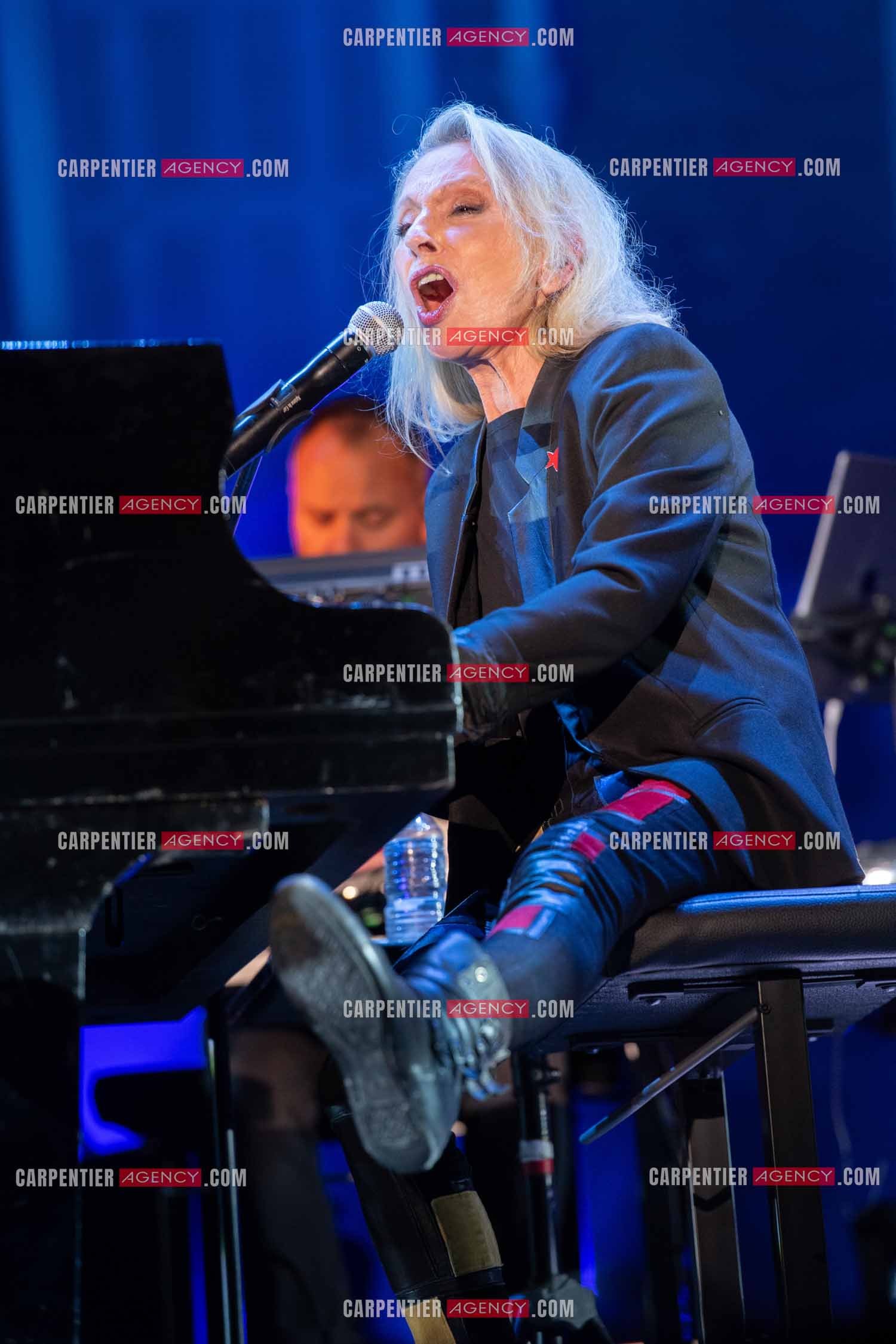 La chanteuse Véronique Sanson en concert lors du festival d'été de Soliès Pont le 17 juillet 2021.  ( Exclusif )