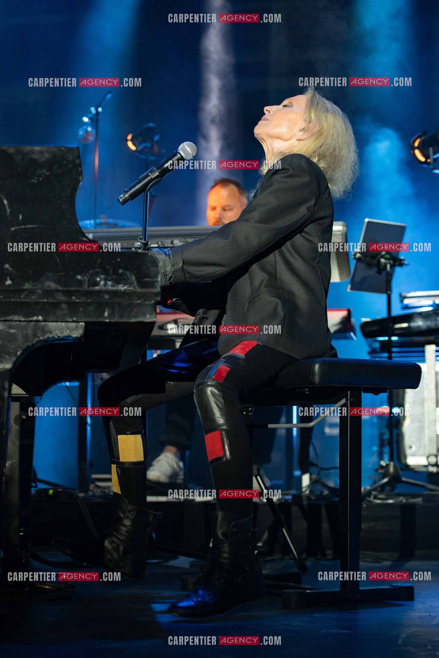 La chanteuse Véronique Sanson en concert lors du festival d'été de Soliès Pont le 17 juillet 2021.  ( Exclusif )