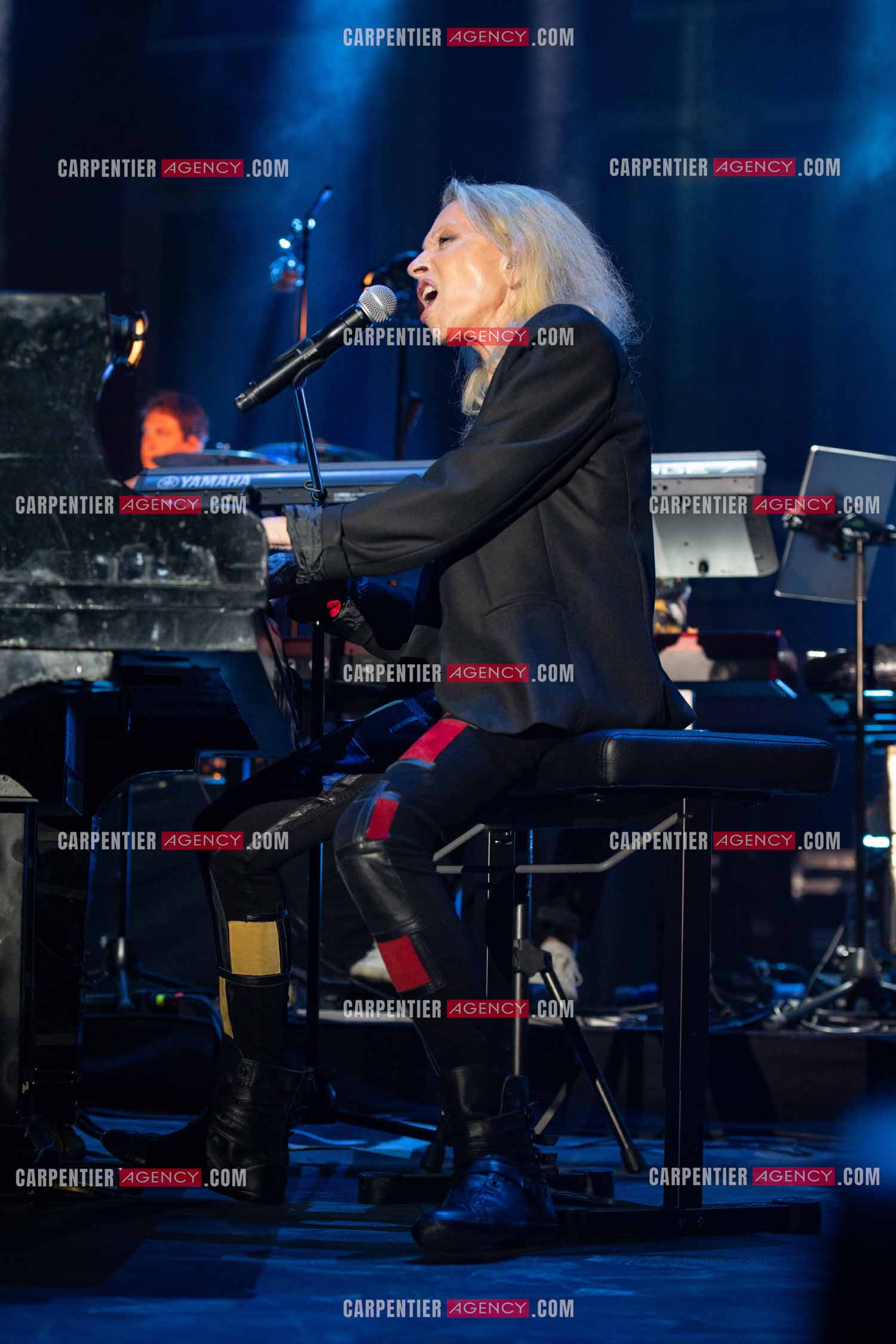 La chanteuse Véronique Sanson en concert lors du festival d'été de Soliès Pont le 17 juillet 2021.  ( Exclusif )