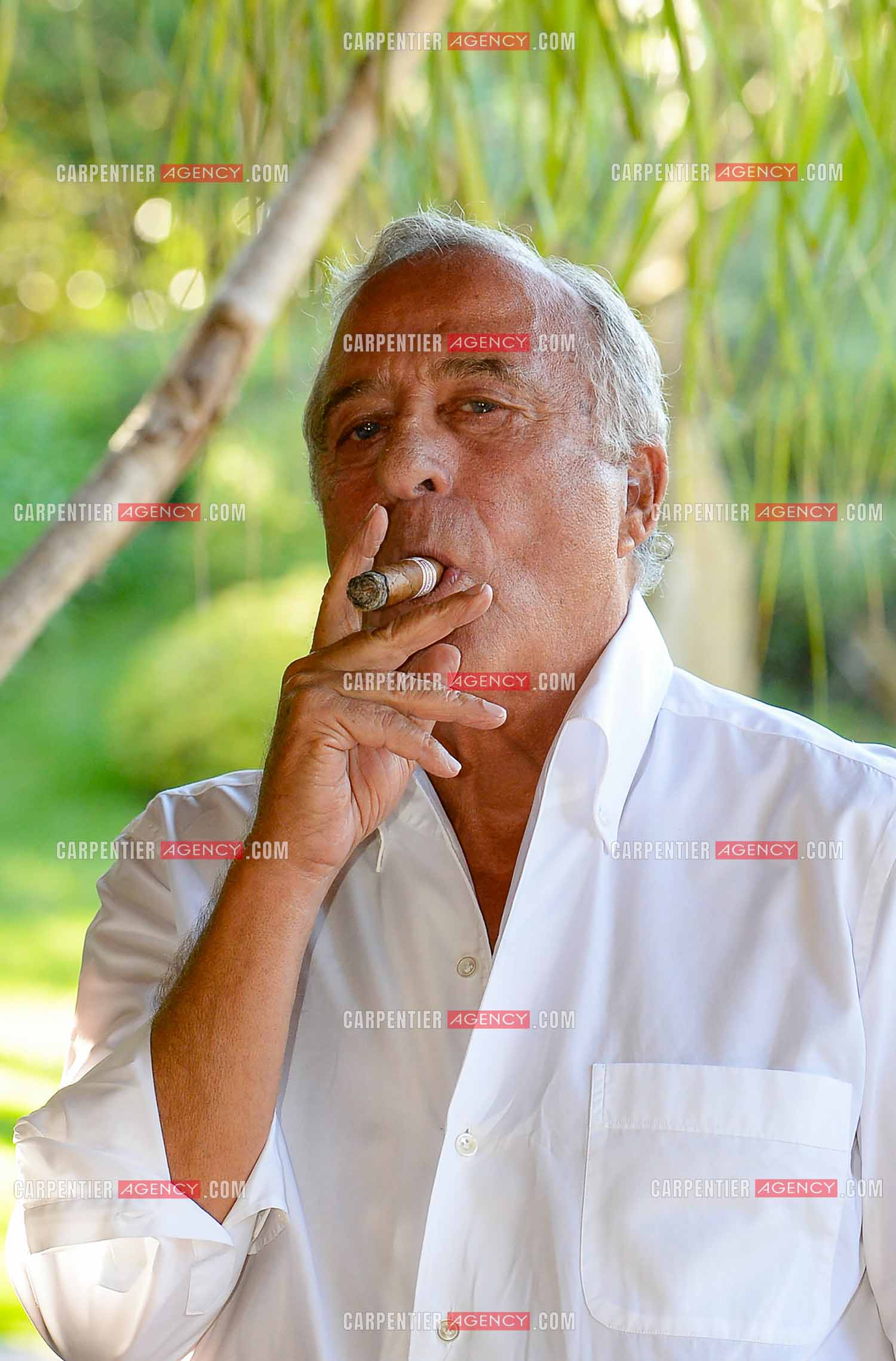 Le créateur de mode Daniel Hechter chez lui dans sa résidence de St Tropez en 2017.   ( Exclusif )