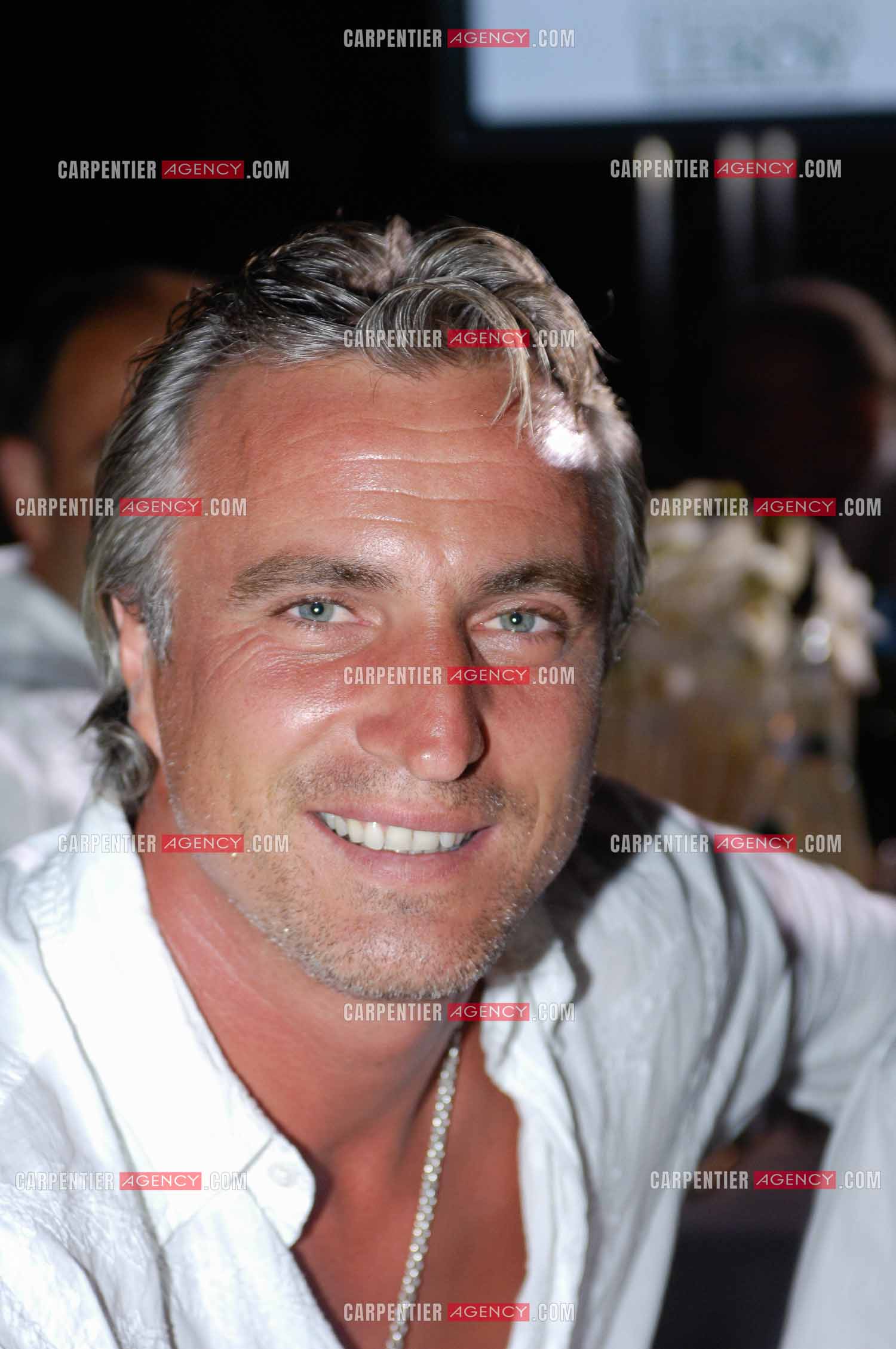 David Ginola a la soiree blanche de St Tropez chez Christophe Leroy.