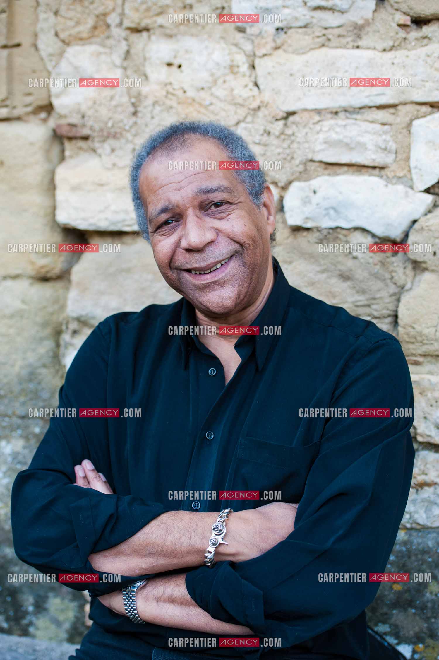 Erick Bamy choriste de Johnny Hallyday.  ( Exclusif )