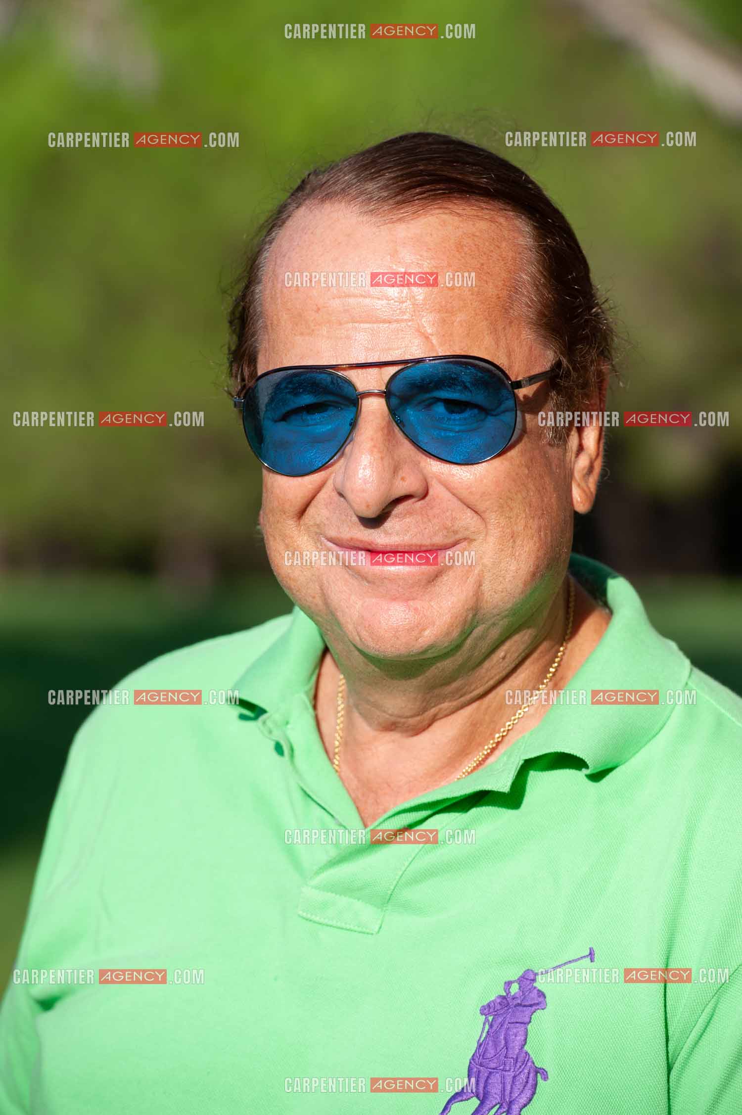 Portrait de l'écrivain Paul-Loup Sulitzer lors de ses vacances a St Tropez.  ( Exclusif )