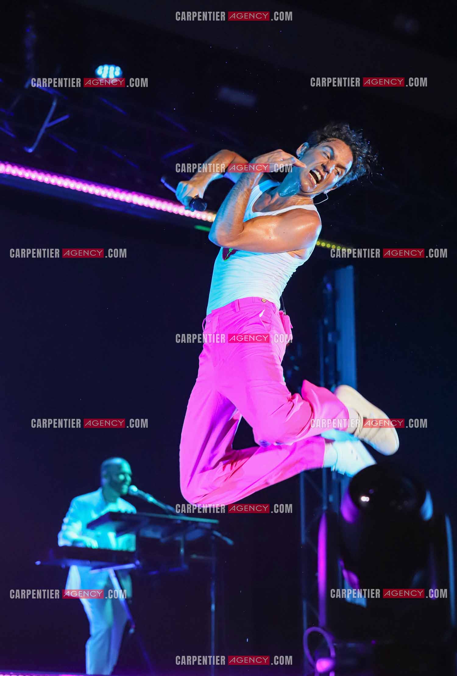 Le chanteur Mika en concert sur les plages du Mourillon.     ( Exclusif )