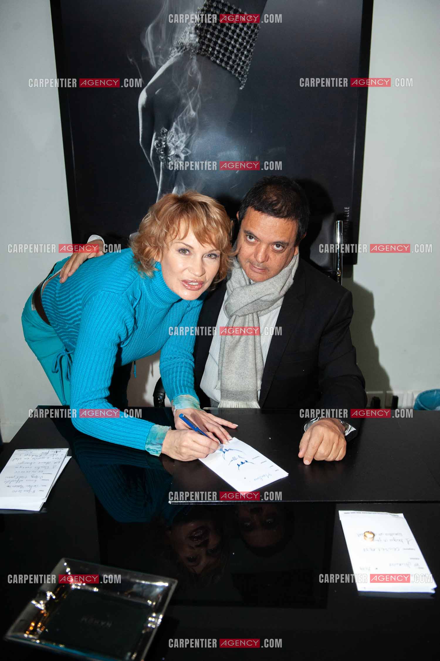 L'animatrice Marlène Mourreau chez le Maître joalier Edouard Nahum pour une sélection de bijoux.     ( Exclusif )