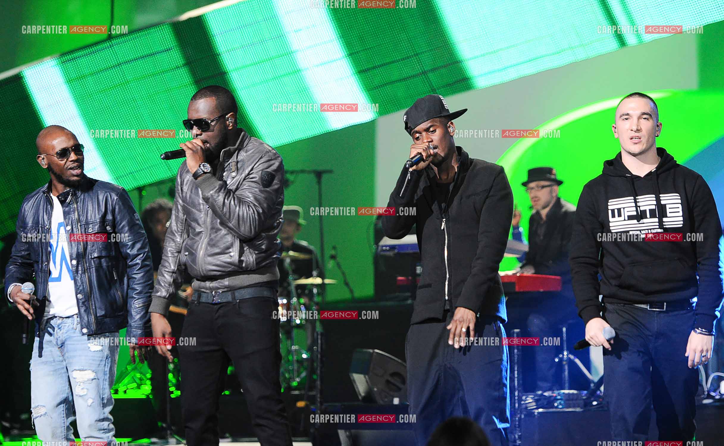 Le groupe SEXION D'ASSAUT avec son leader Maître Gim's aux Victoires de la musique en 2013 au Zénith de Paris.     ( Exclusif )