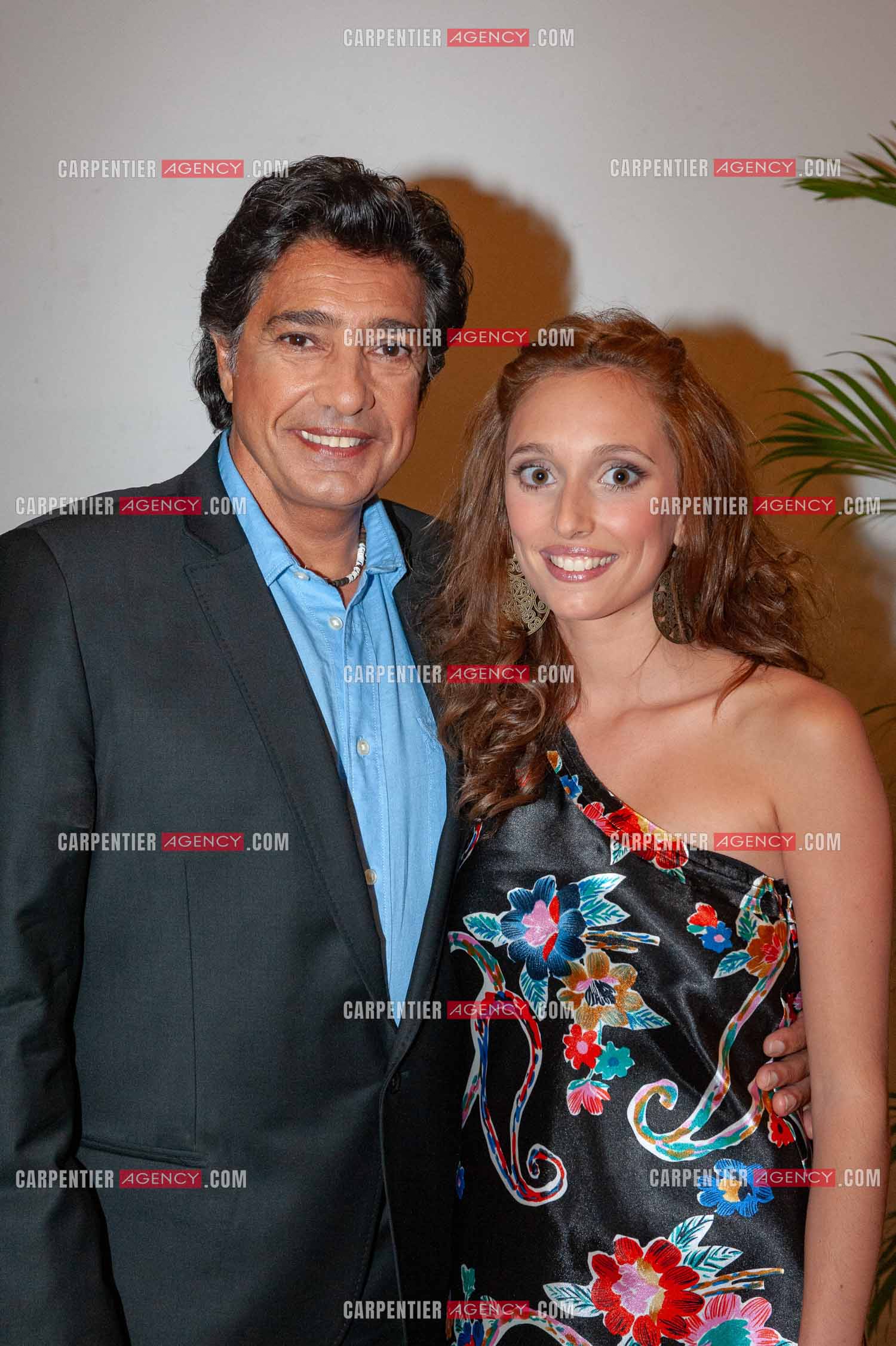 Émission spéciale en Belgique réunissant les Italianos Belges. Frédéric François et sa fille Victoria.                                 ( Exclusif )                                   Photos complémentaires sur le site www.carpentieragency.com