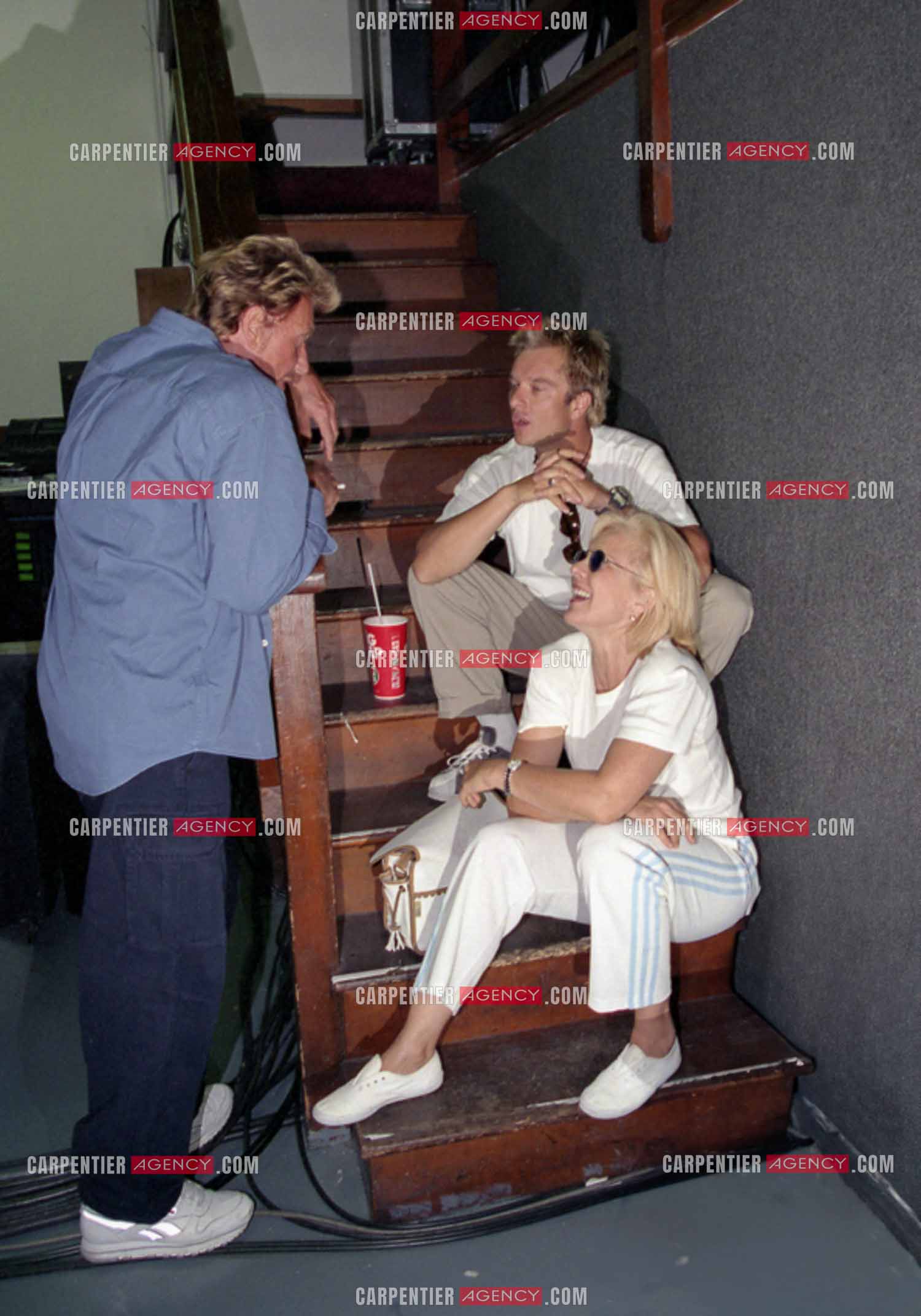 Le chanteur Johnny Hallyday lors des répétitions le 01 septembre 1998 avant ses trois concerts au Stade de France.Johnny avec son fils David Hallyday et son ex femme Sylvie Vartan.