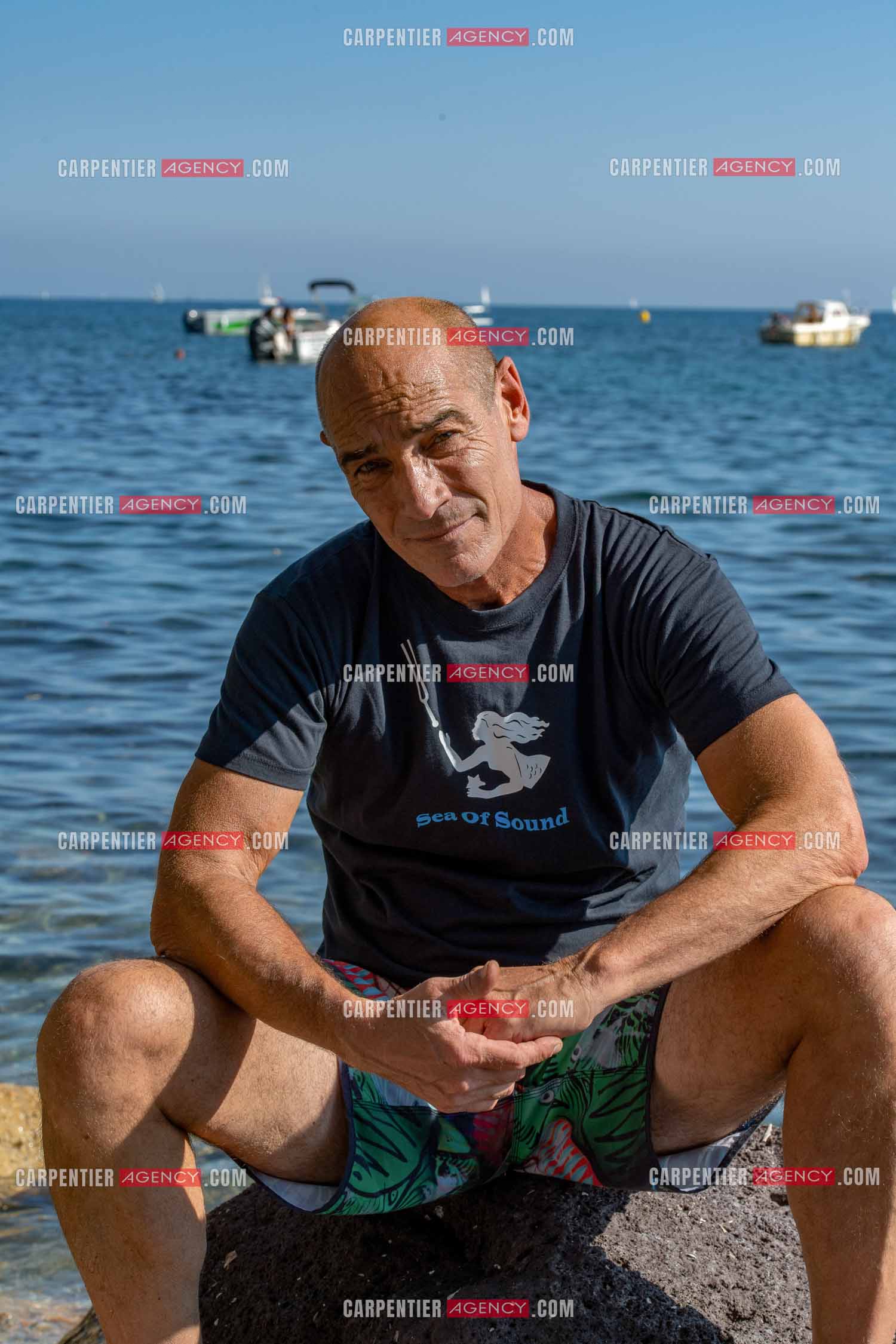 L'acteur Jean-Marc Barr ( Le grand Bleu ) sur la plage de Pipapy à Toulon dans le Var pour un concert subaquatique “ 20 000 sons sous la mer “ ( Sea of sound ).   ( Exclusif )
