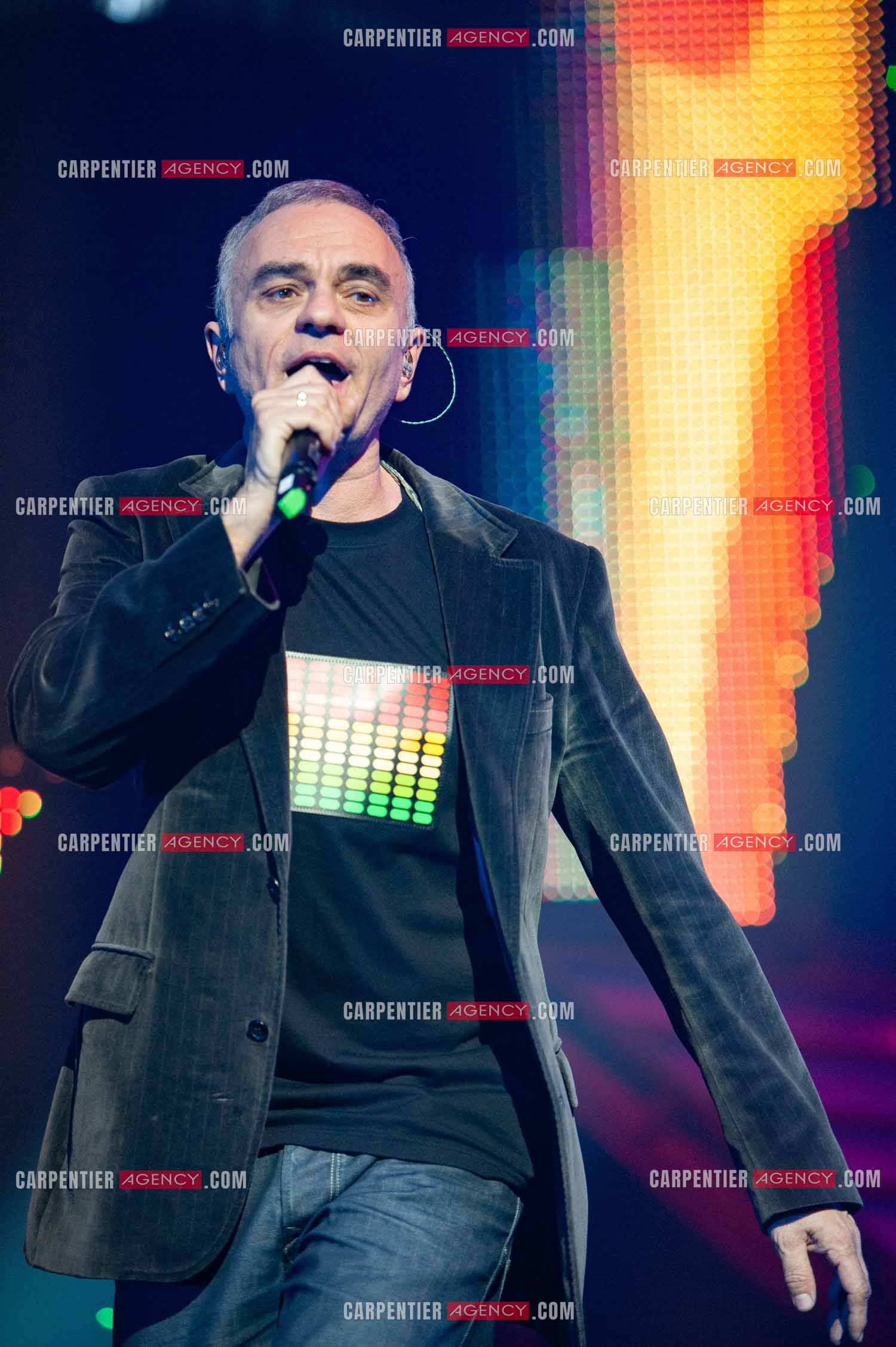 Le chanteur Jean-Pierre Mader connu pour ses tubes “ Disparue et Macumba “ dans la tournée RFM LOVE 80 au Zénith de Paris en 2010.      ( Exclusif )