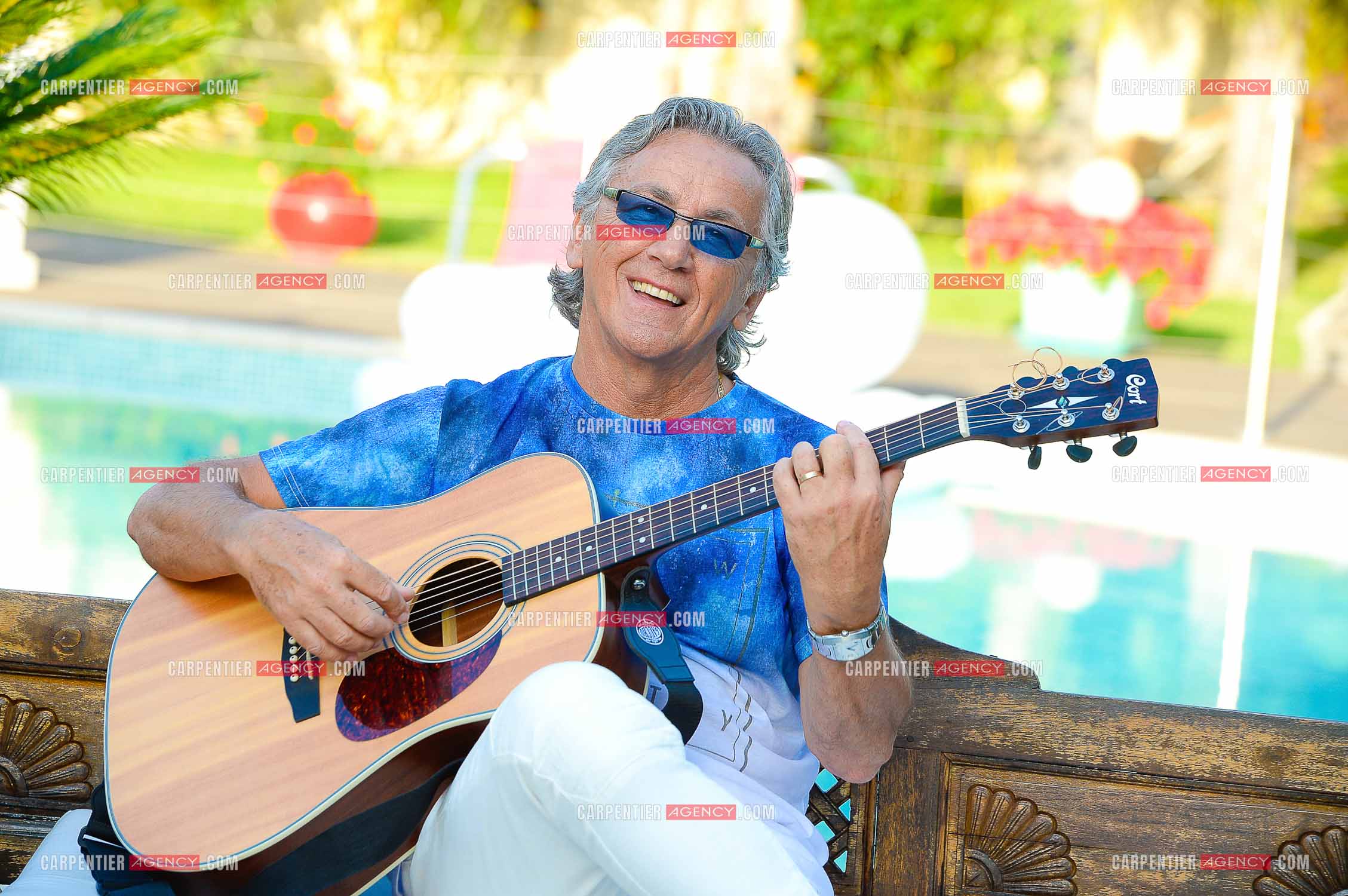 Le chanteur Jean-Pierre Savelli chez lui dans sa propriété de Toulon. Artiste de la tournée STARS 80.        ( Exclusif )