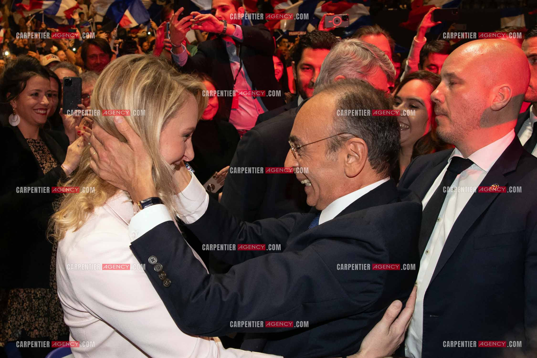 Alliance entre Marion Maréchal et Éric Zémour au Zénith de Toulon en 2022.