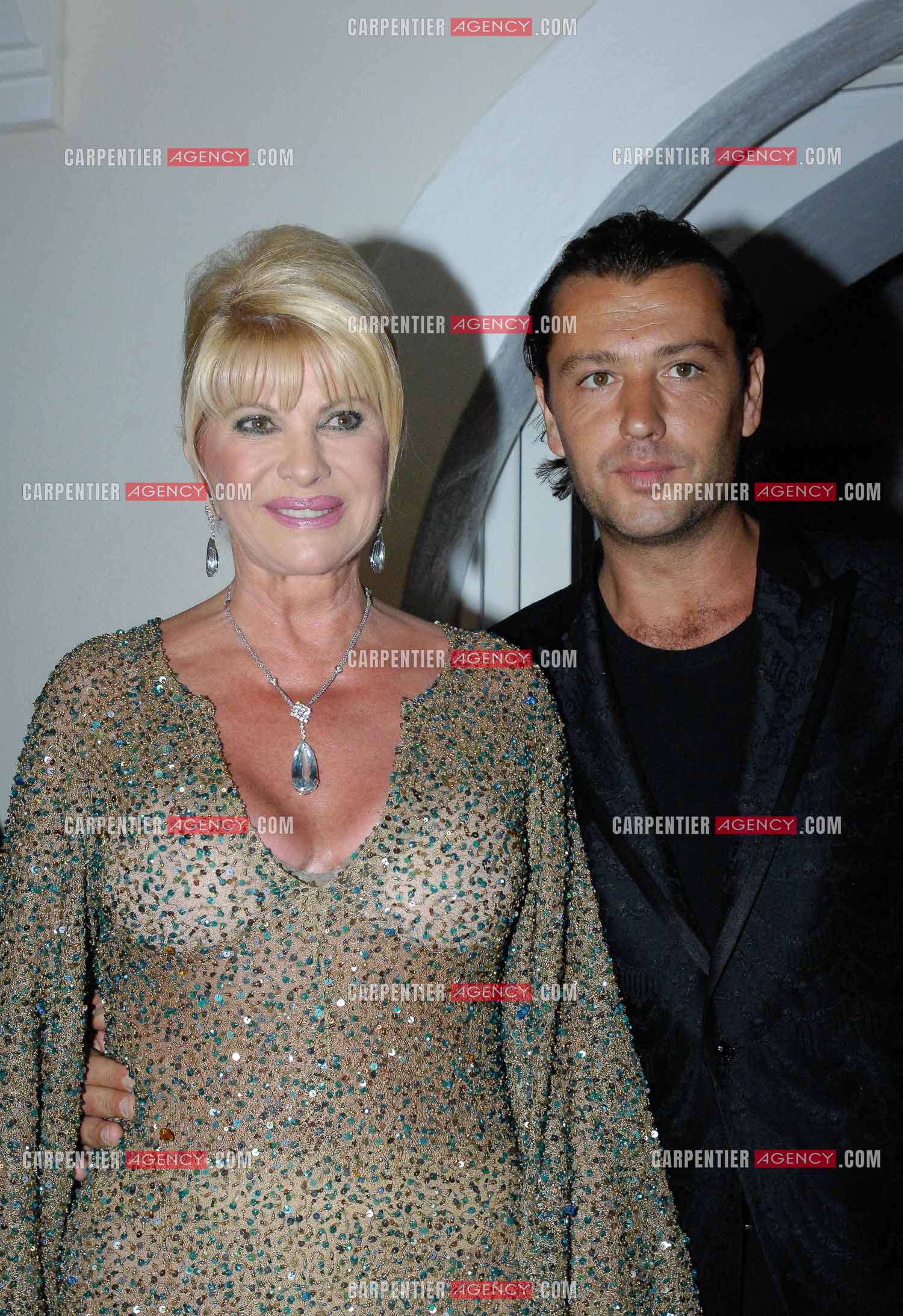 Ivana Trump et son mari Rossano Rubicondi lors d'une soirée à St Tropez en 2007.