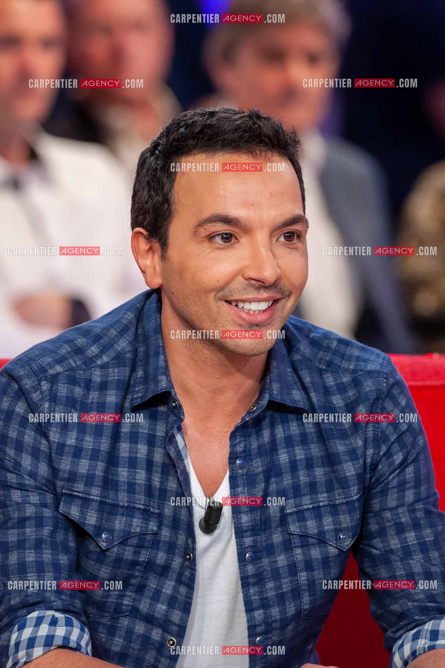 Le chorégraphe Kamel Ouali  invité dans l'émission Vivement Dimanche spéciale comédies musicales.