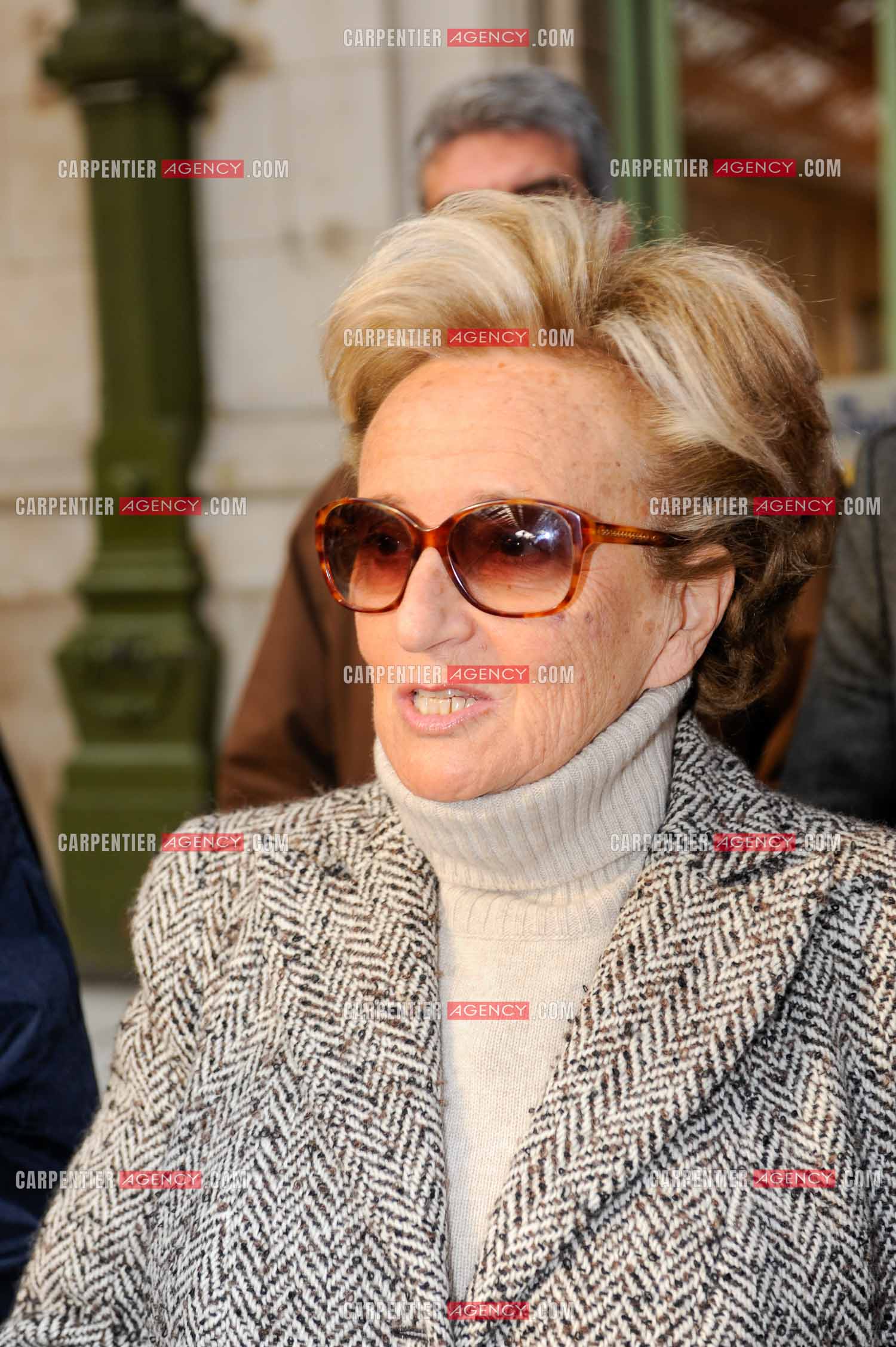 Présentation de l'opération “ PIÈCES JAUNES “ à la gare de Lyon en présence de la première dame Bernadette Chirac.