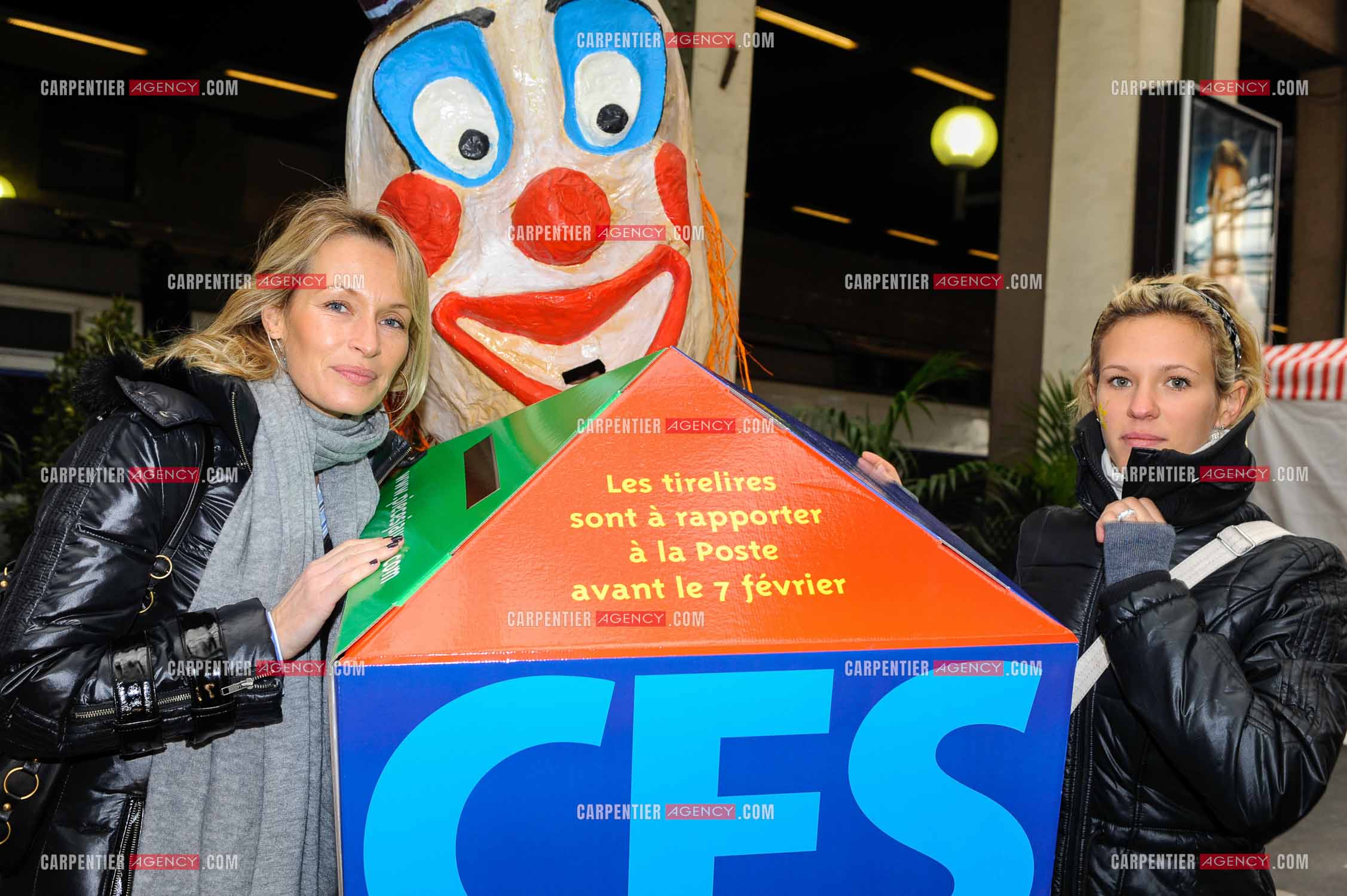 Présentation de l'opération “ PIÈCES JAUNES “ à la gare de Lyon en présence de la première dame Bernadette Chirac, Estelle Lefébure, la chanteuse Lorie Pester et le judoka David Douillet.   ( Exclusif )