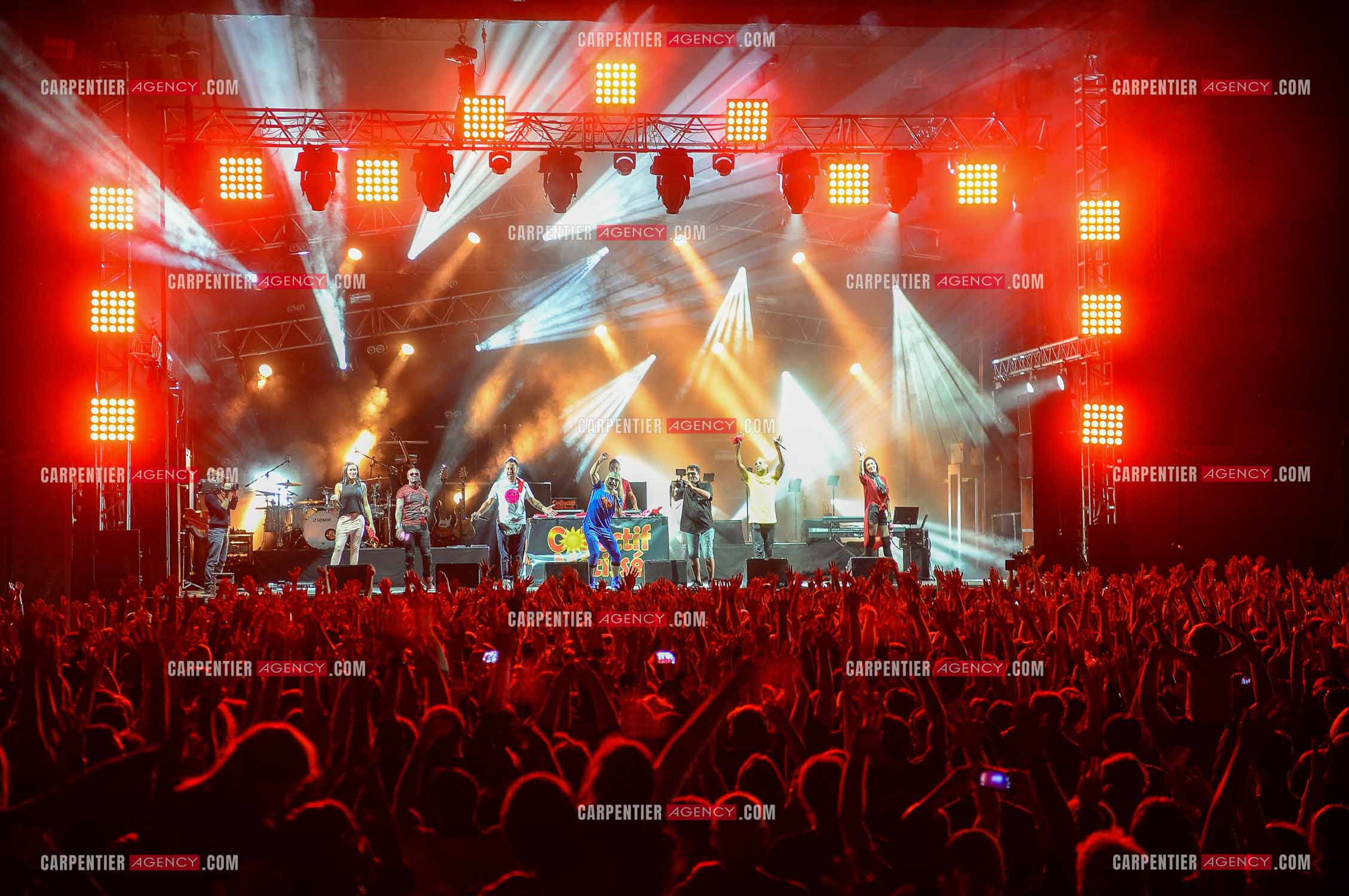 Le groupe COLLECTIF METiSSE en concert à Trélazé en 2016.