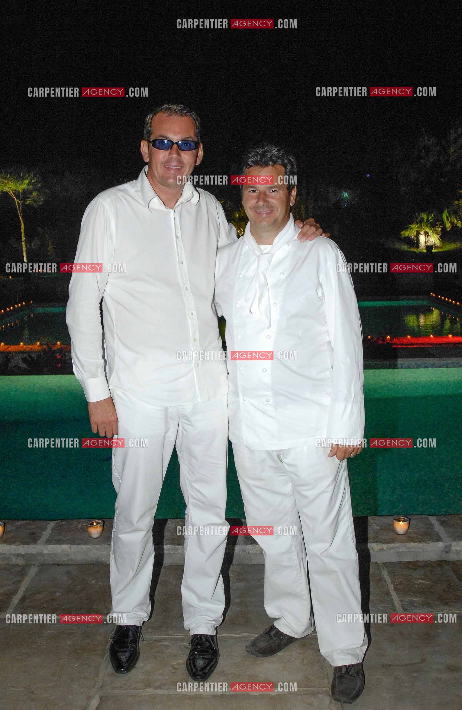 Paul-Loup Sulitzer fête ses 61 ans dans la villa de son ami Thomas Leclercq a St Tropez. Thomas Leclercq, et Christophe Leroy.