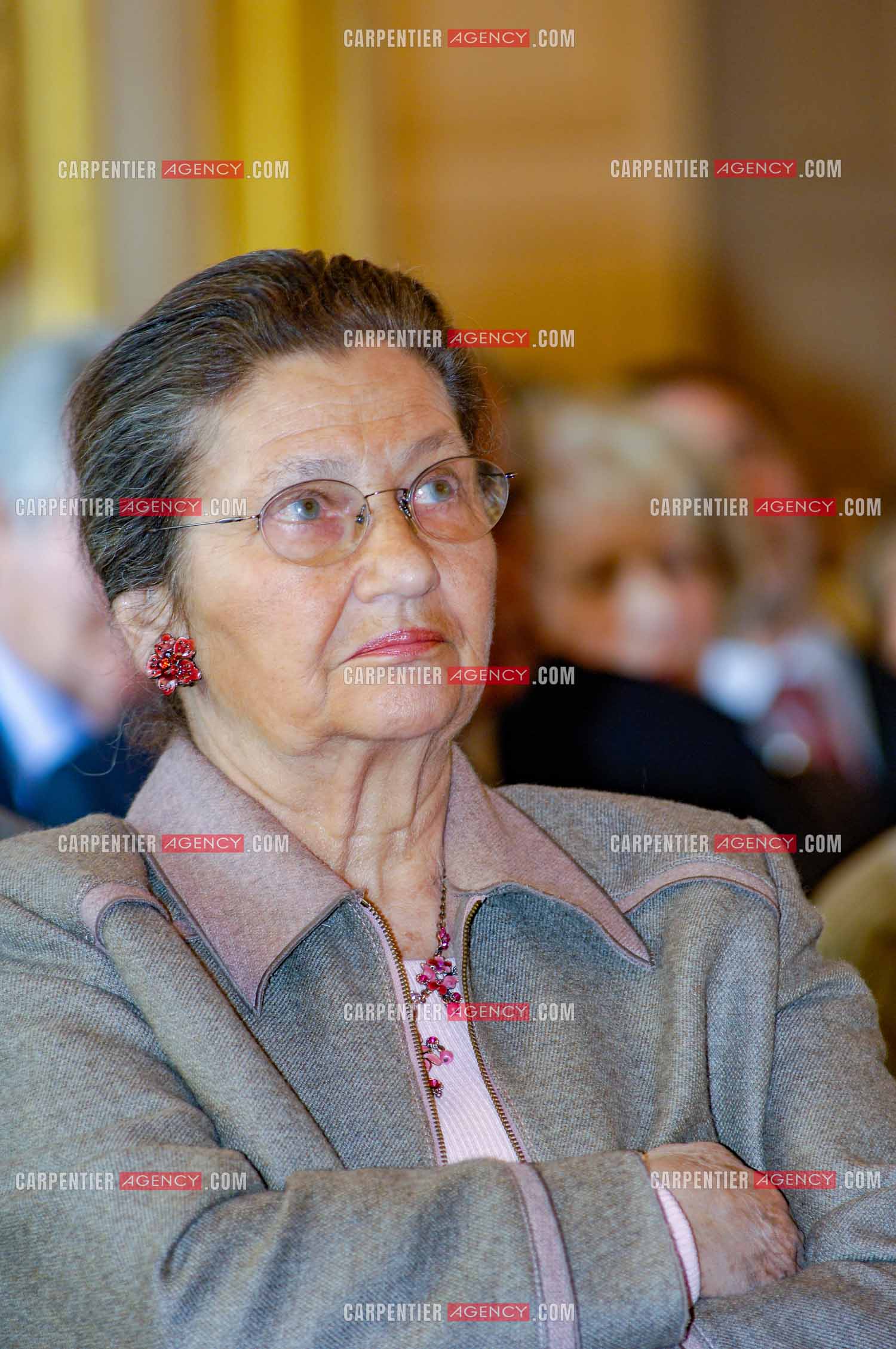 Journée mondiale des orphelins du sida présidée par Madame Simone Veil et Madame Albina du Boisrouvray.          ( Exclusif )