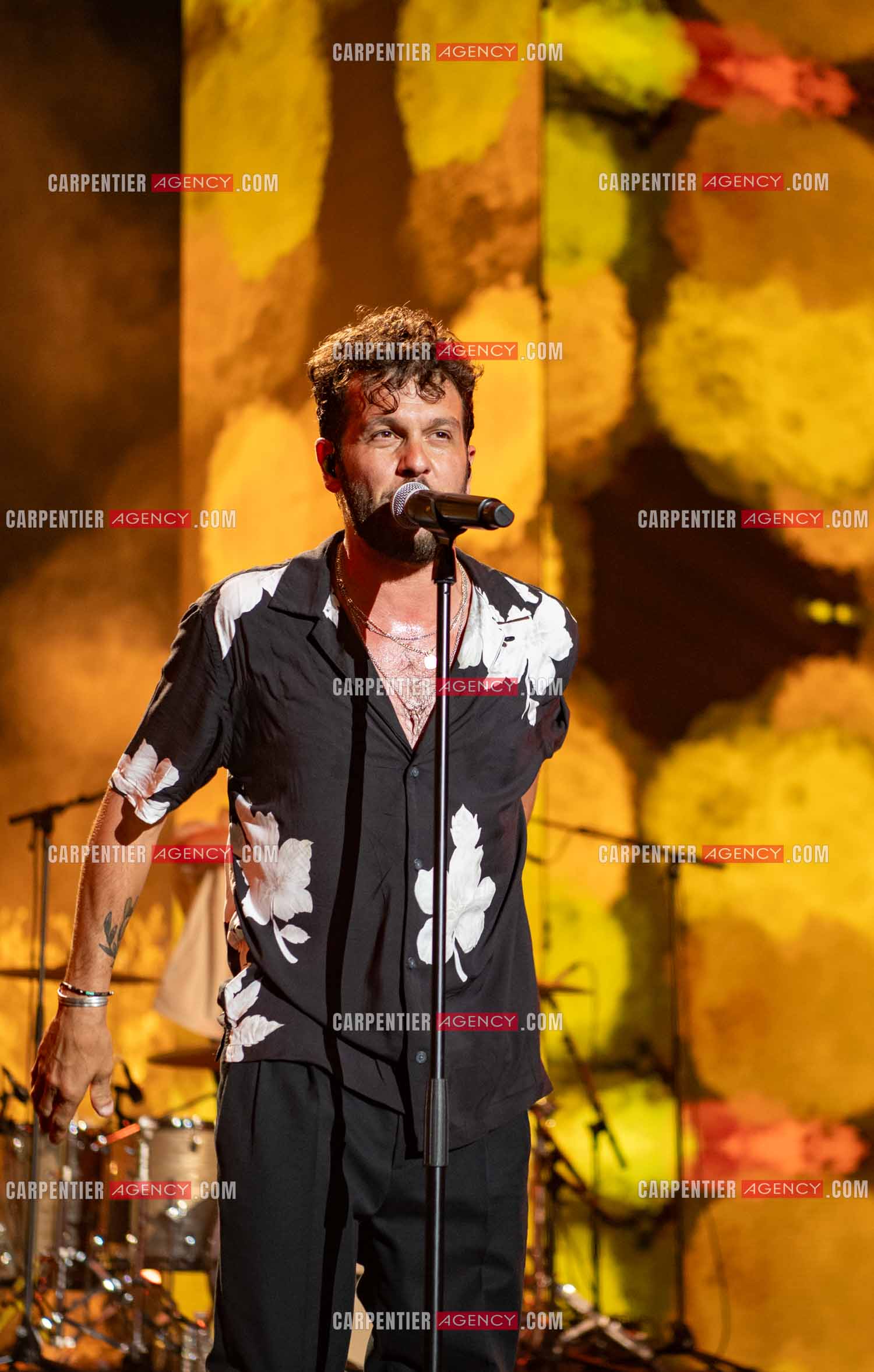 Le chanteur Claudio Capéo en concert à Montpellier.  ( Exclusif )