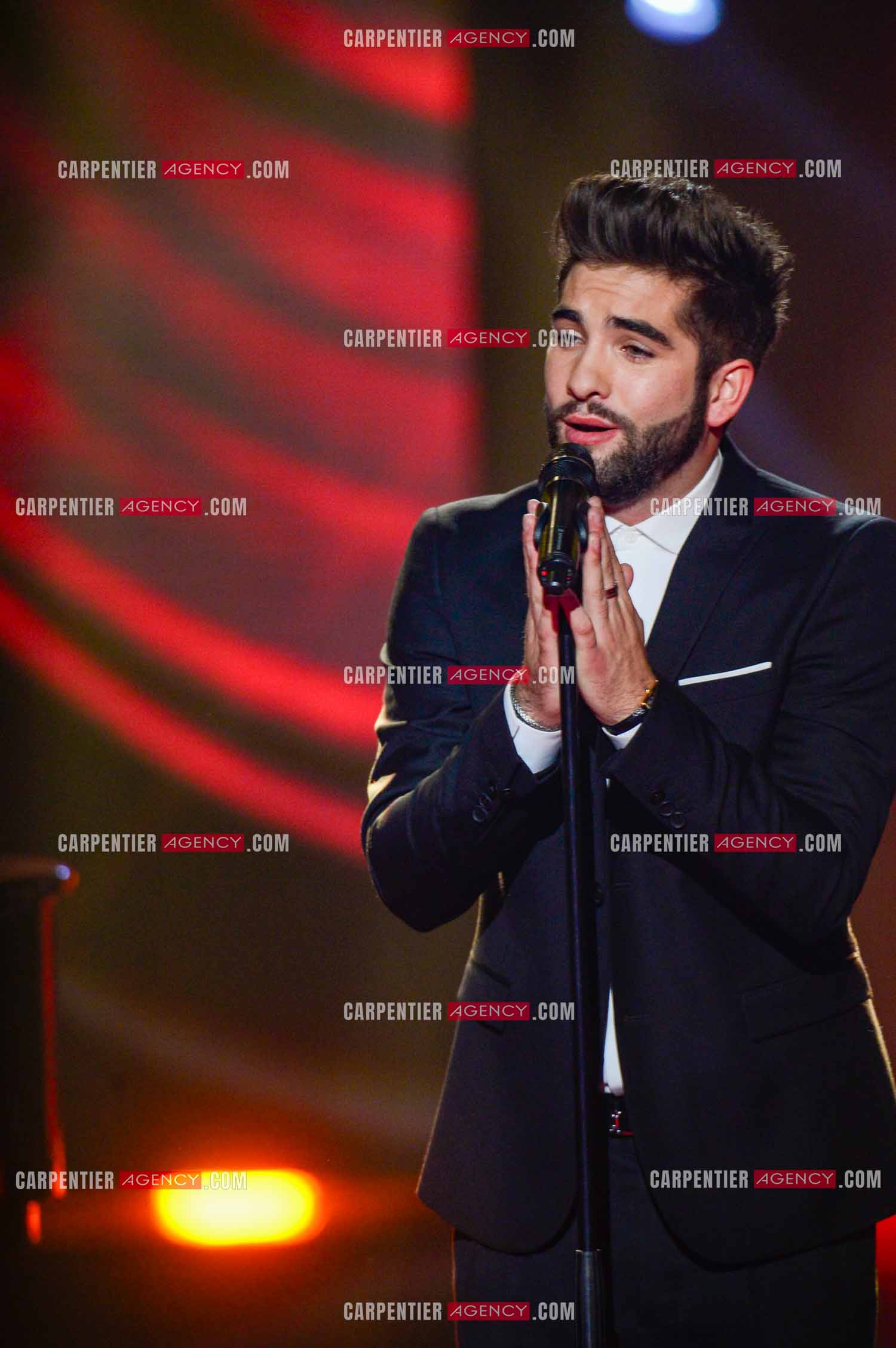 Le chanteur Kendji Girac invité pour la promo de son album sur le plateau de The Voice.  ( Exclusif )