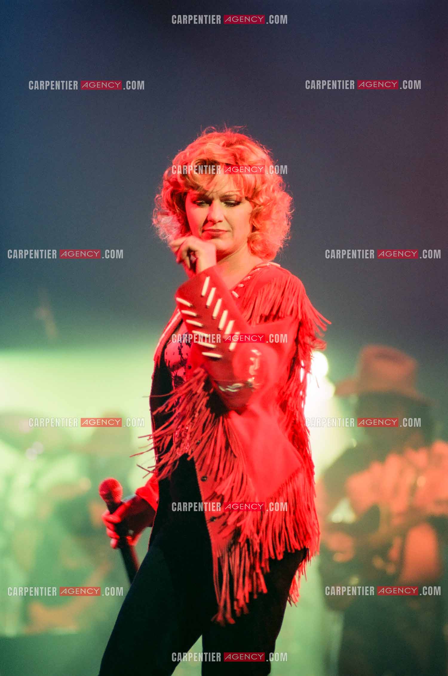 La chanteuse Jeane Manson en concert Country Girl au Casino de Paris.  ( Exclusif )