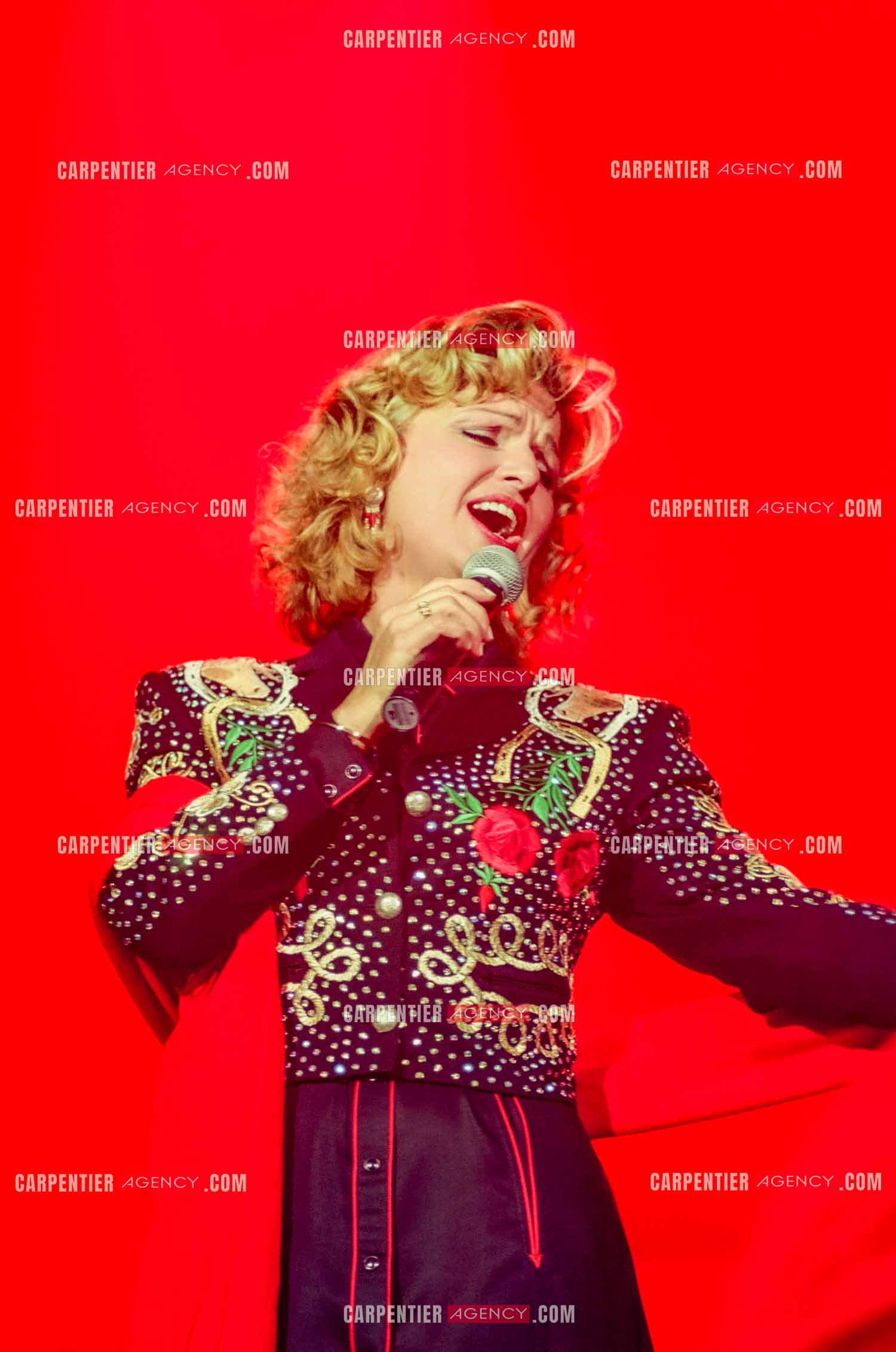 La chanteuse Jeane Manson en concert Country Girl au Casino de Paris.  ( Exclusif )