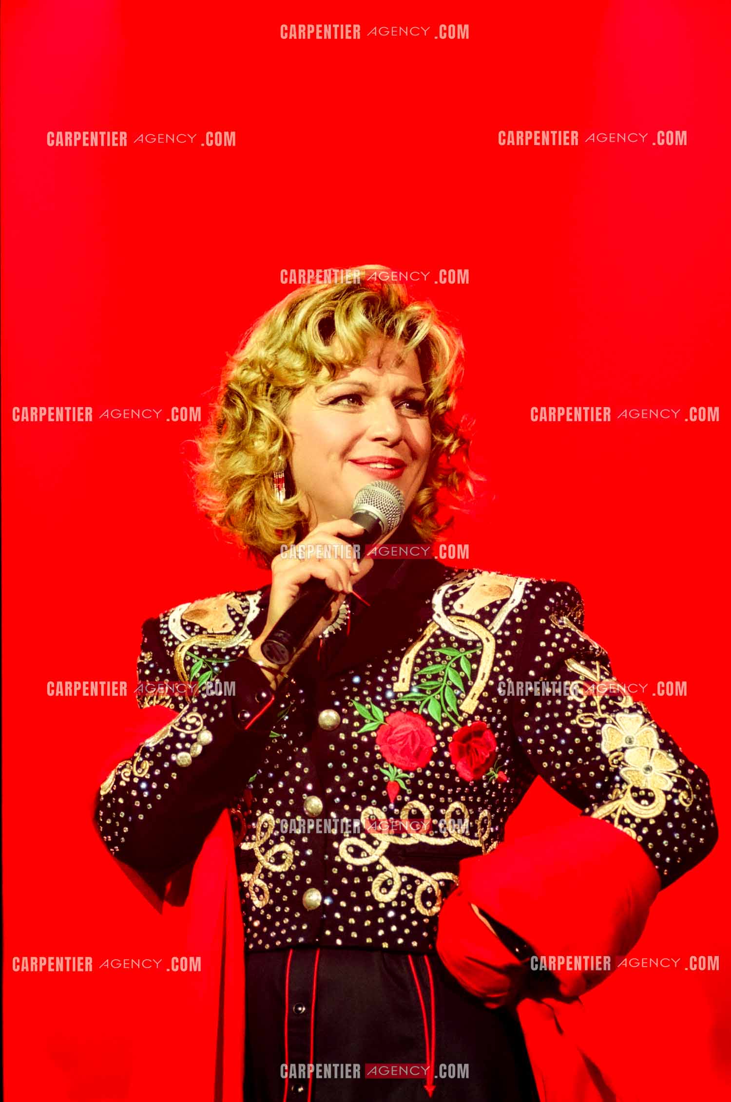 La chanteuse Jeane Manson en concert Country Girl au Casino de Paris.  ( Exclusif )