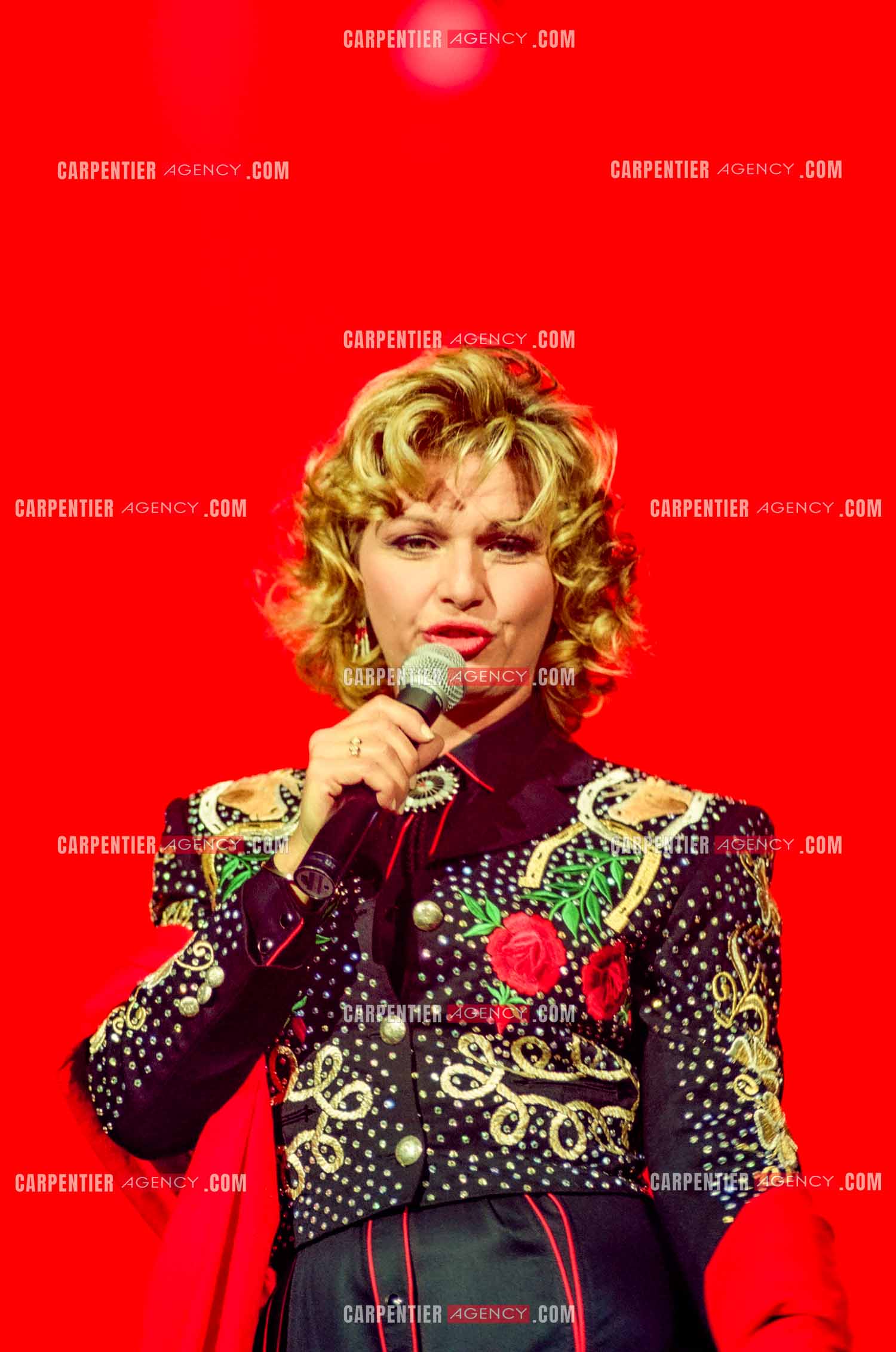 La chanteuse Jeane Manson en concert Country Girl au Casino de Paris.  ( Exclusif )