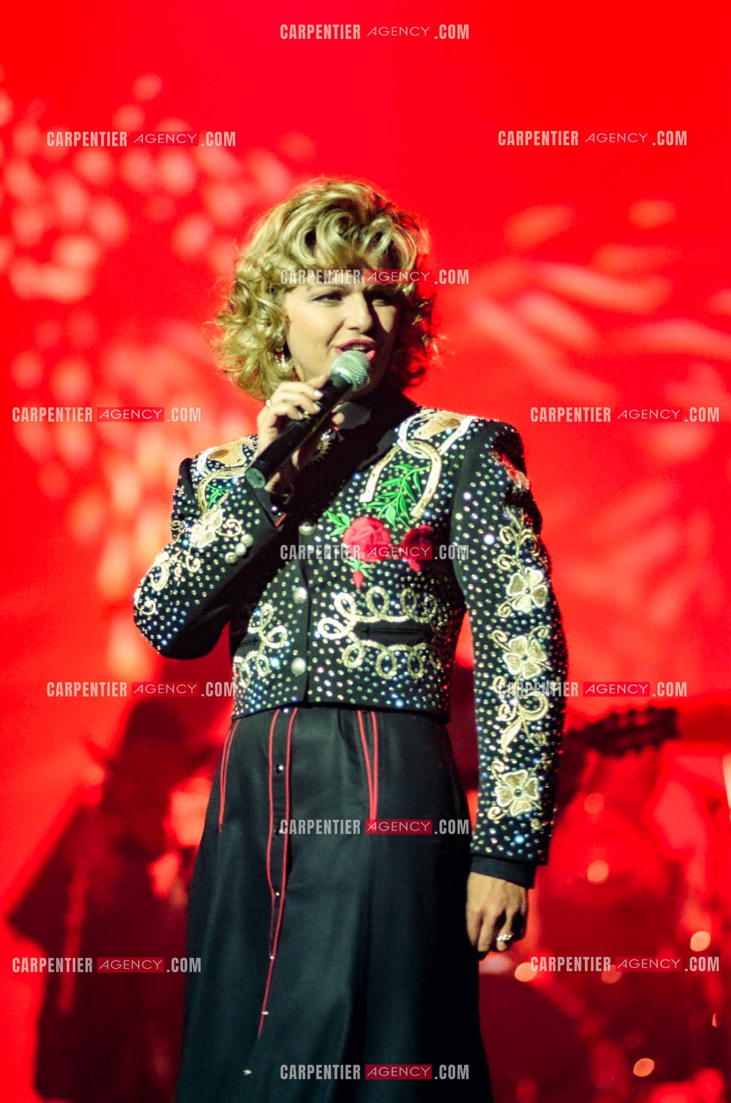 La chanteuse Jeane Manson en concert Country Girl au Casino de Paris.  ( Exclusif )