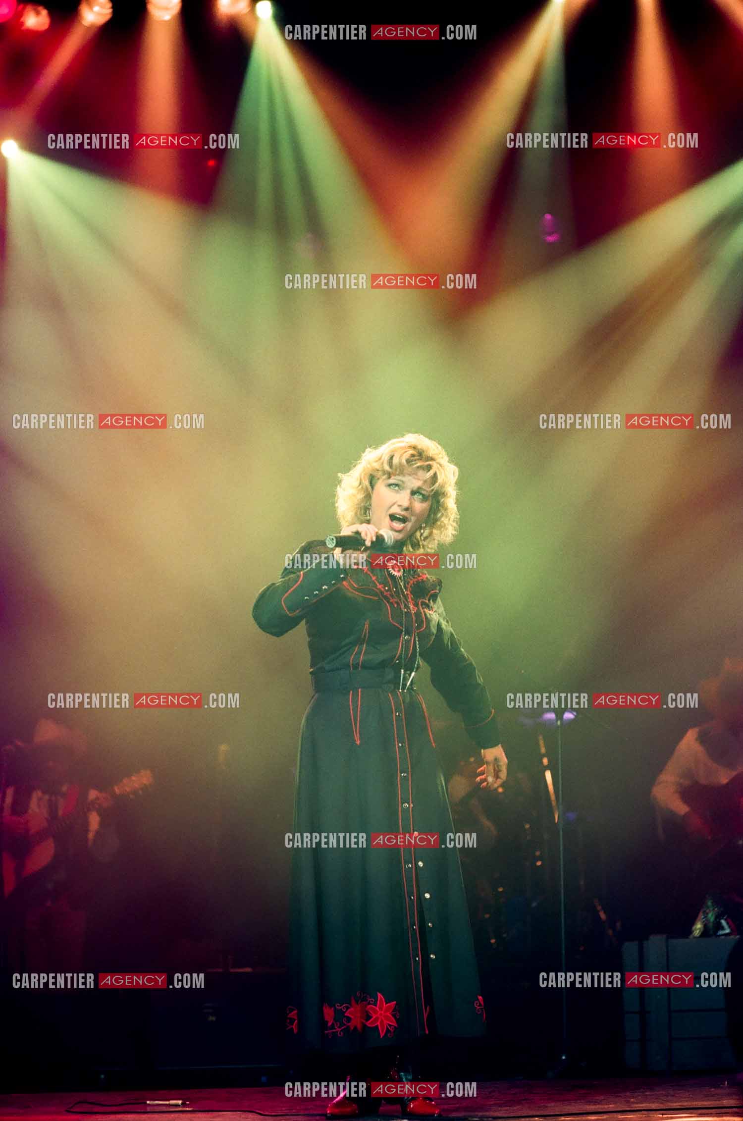 La chanteuse Jeane Manson en concert Country Girl au Casino de Paris.  ( Exclusif )