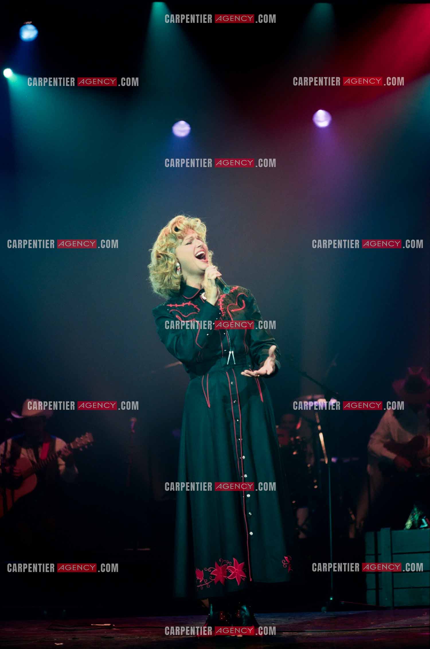 La chanteuse Jeane Manson en concert Country Girl au Casino de Paris.  ( Exclusif )