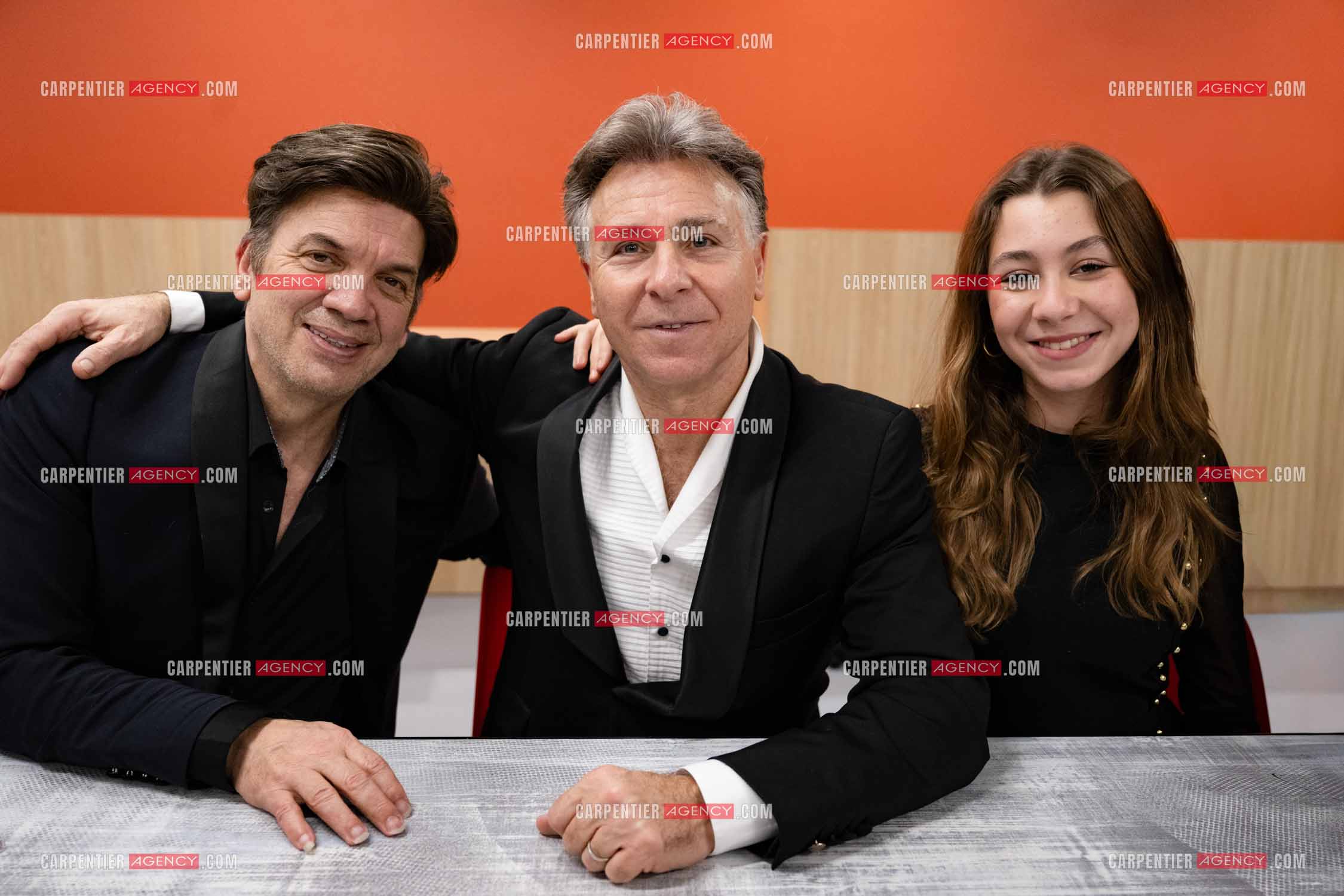 Jean-Félix Lalanne, Roberto Alagna et sa fille Malena lors d'un récital ensoleillé de chansons italiennes dans un écrin purement acoustique.  ( Exclusif )