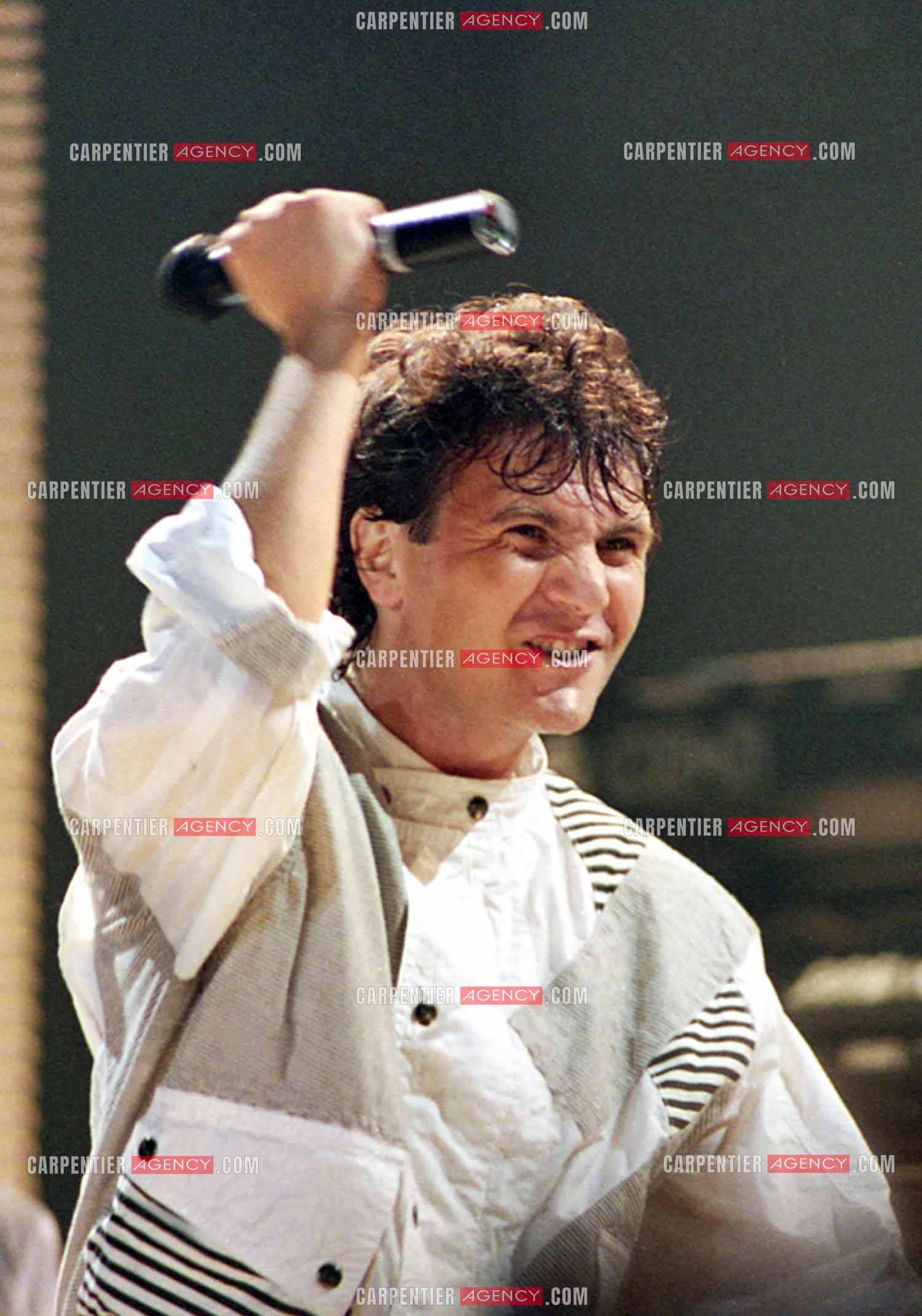 Le chanteur Daniel Balavoine en concert.   ( Exclusif )