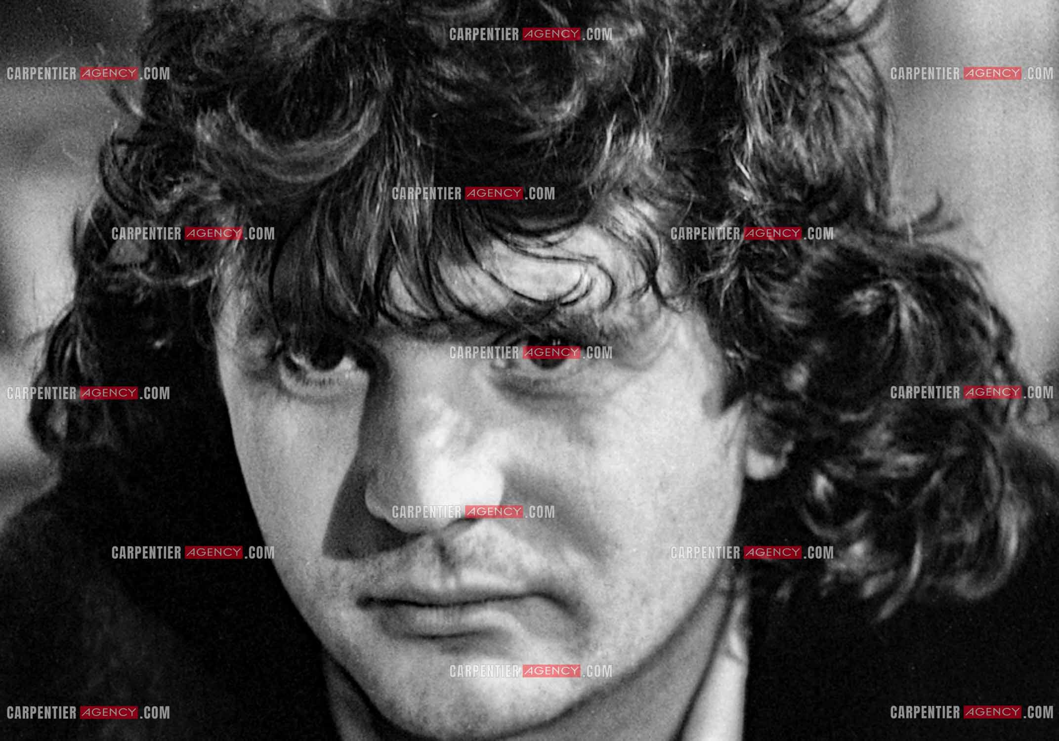 Le chanteur Daniel Balavoine  lors des répétitions de l'émission “ Champs-Élysées “ sur Antenne 2.     ( Exclusif )