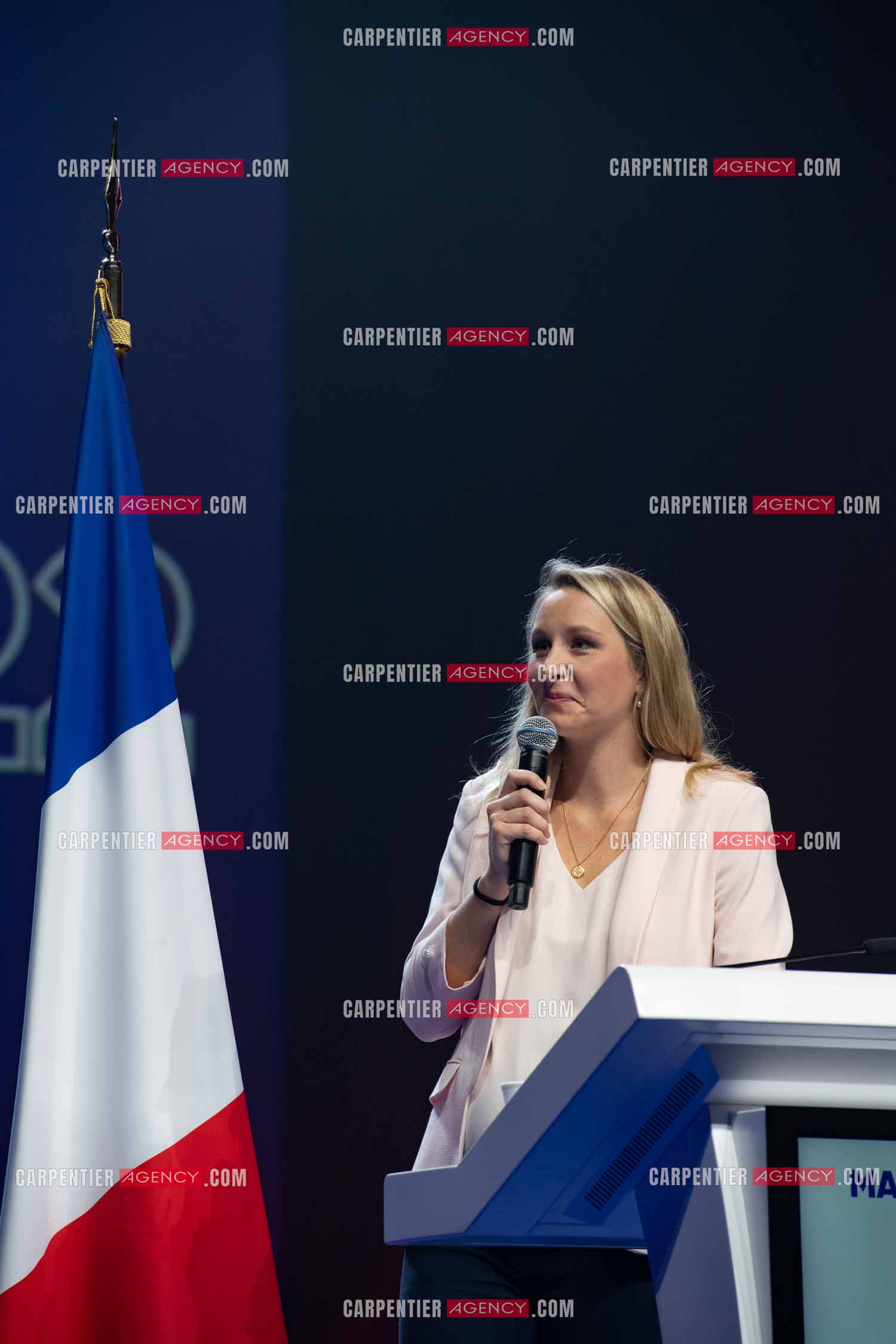 Meeting à Toulon du candidat à la présidentielle Eric Zemmour. La députée Marion Maréchal Le Pen.