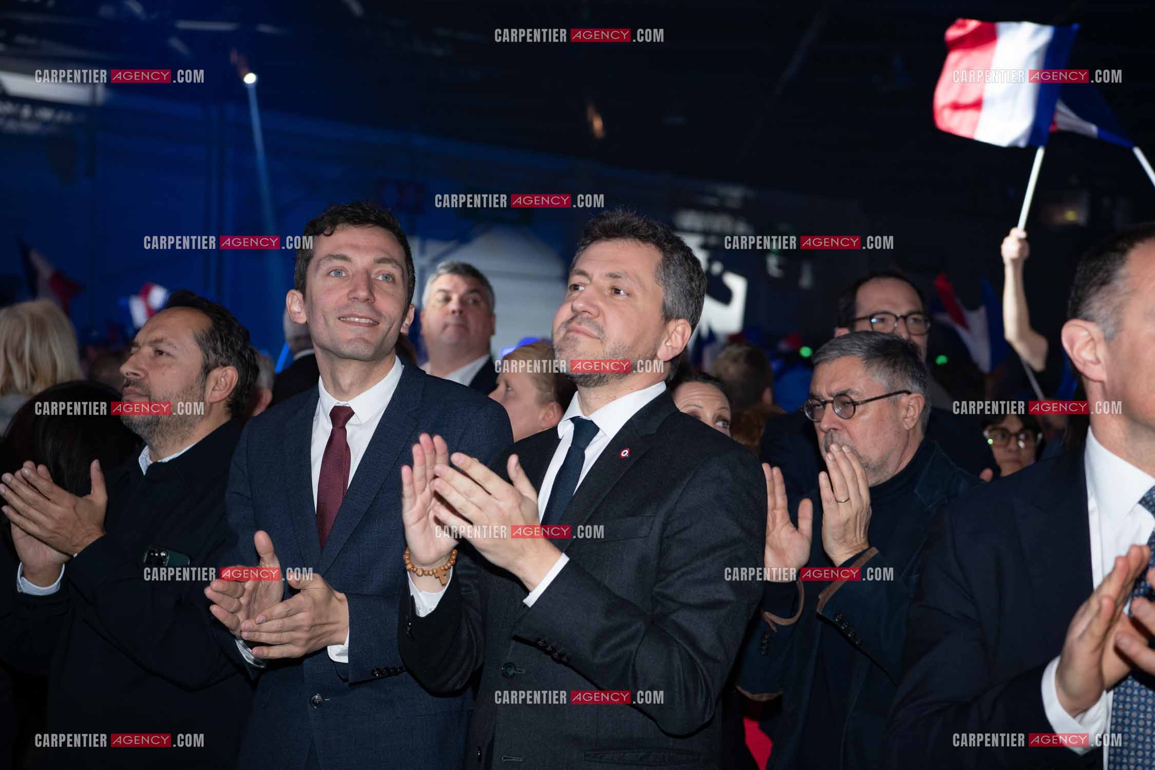 Le président du Rassemblement National Jordan Bardella et Marine Le Pen devant plus de 6000 personnes au parc Chanot à Marseille pour le début de la campagne des élections européennes 2024. Franck Allisio, le député de la 12e circonscription des Bouches-du-Rhône.